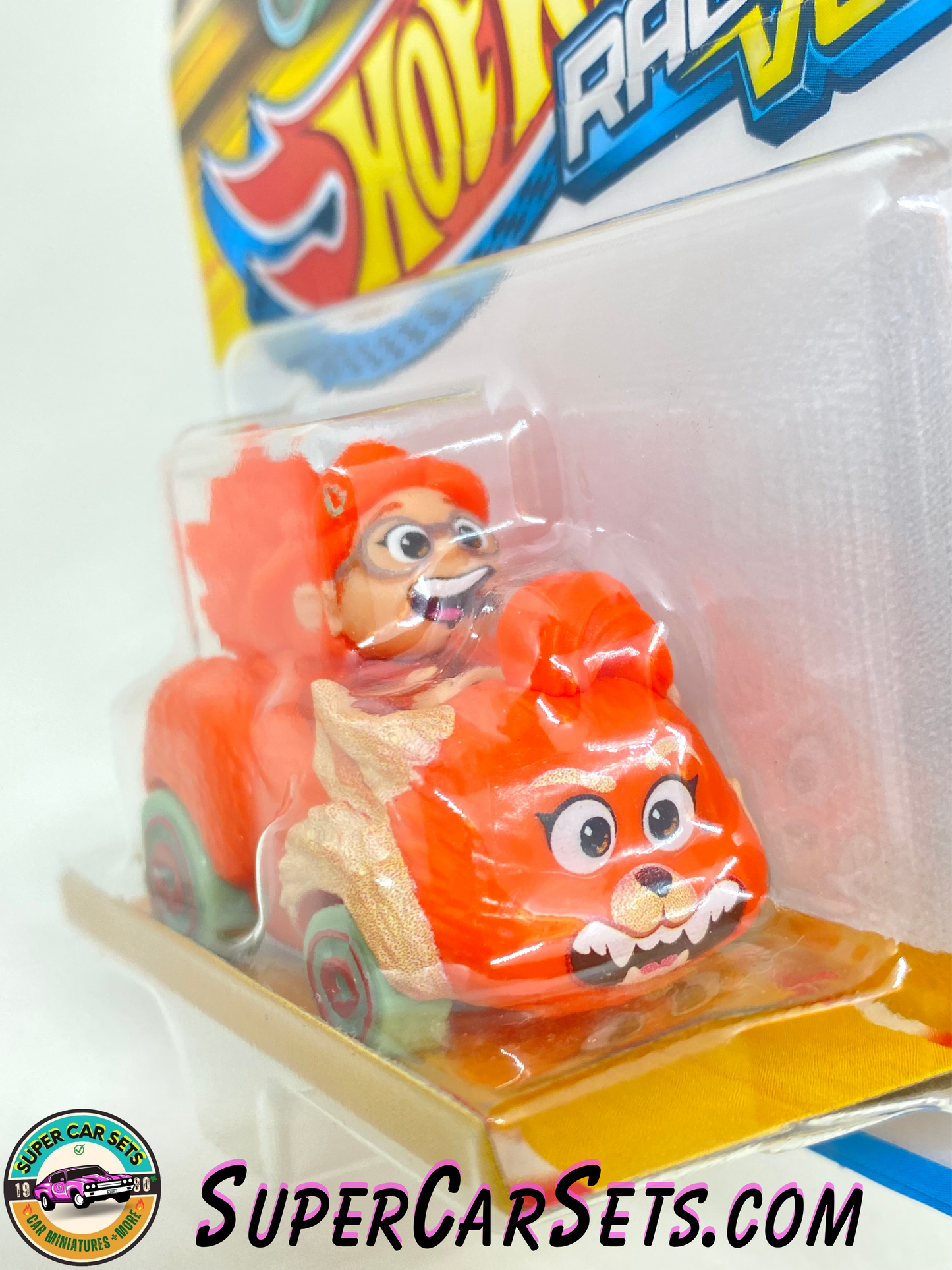 Hot Wheels Racer Verse  Mei with Red Panda Ming (card slightly bent)