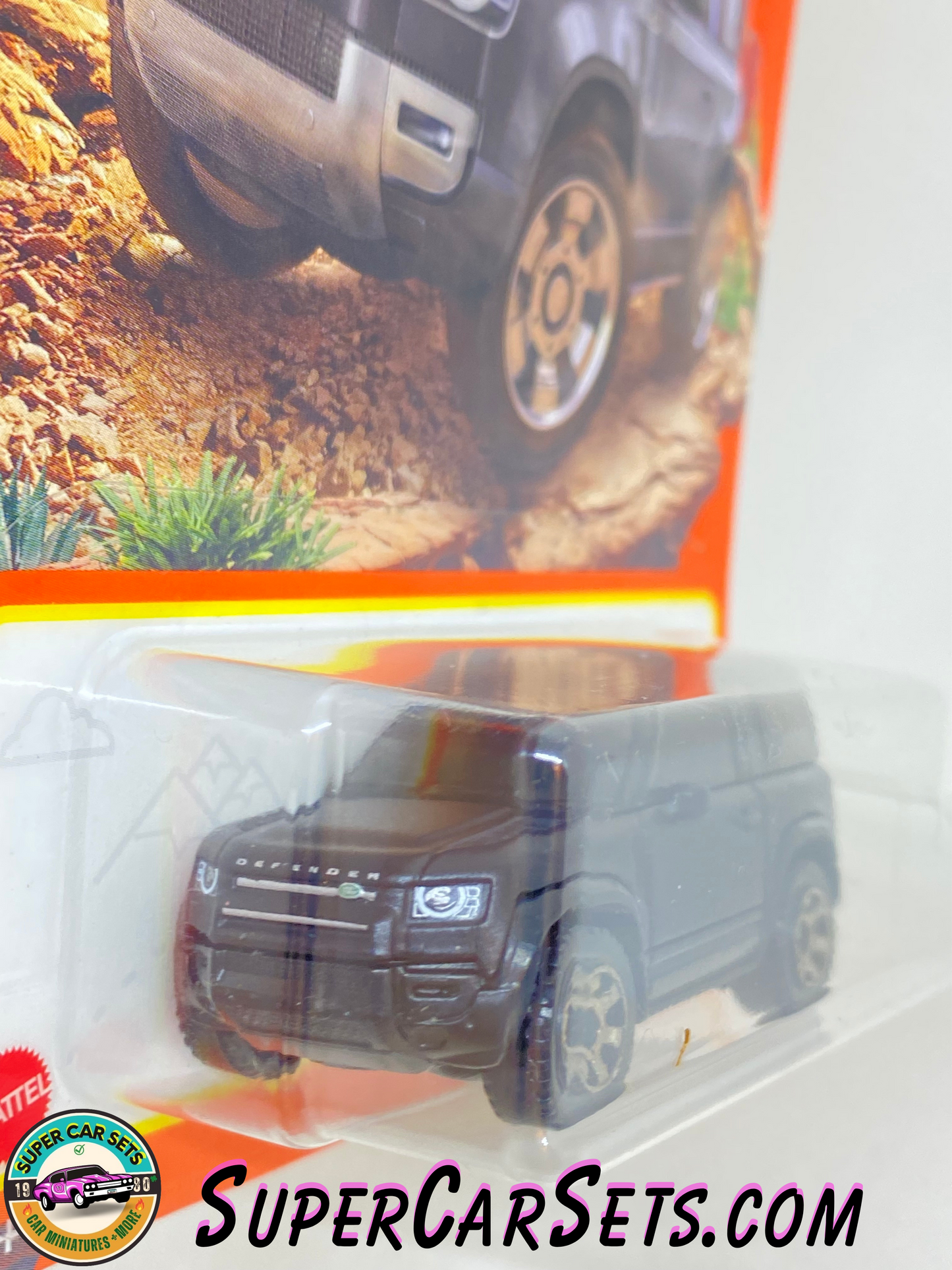 2020 Land Rover Defender 90 (black colour) (61/100) - Matchbox