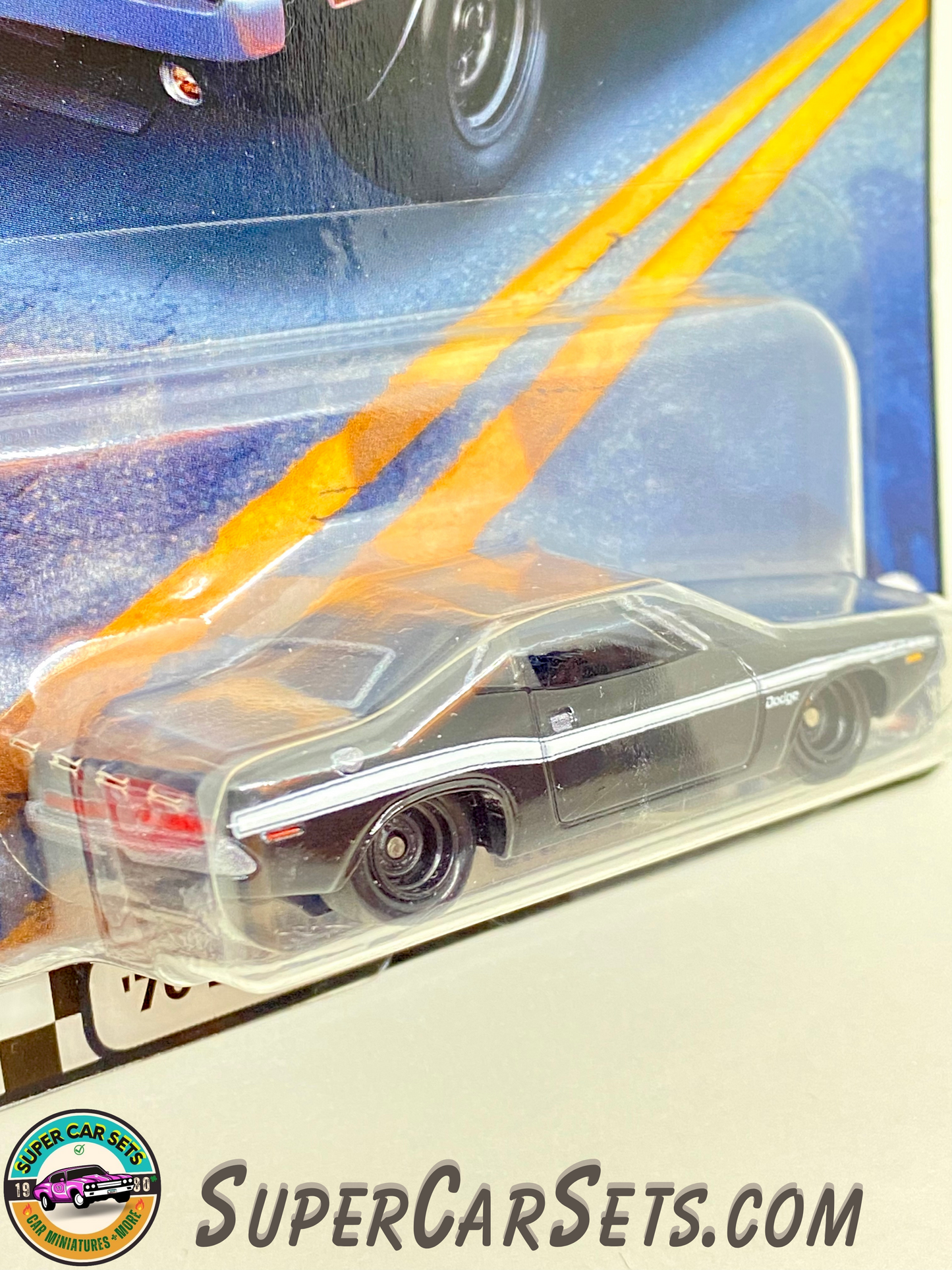 70 Dodge Hemi Challenger - Hot Wheels Premium Boulevard #83