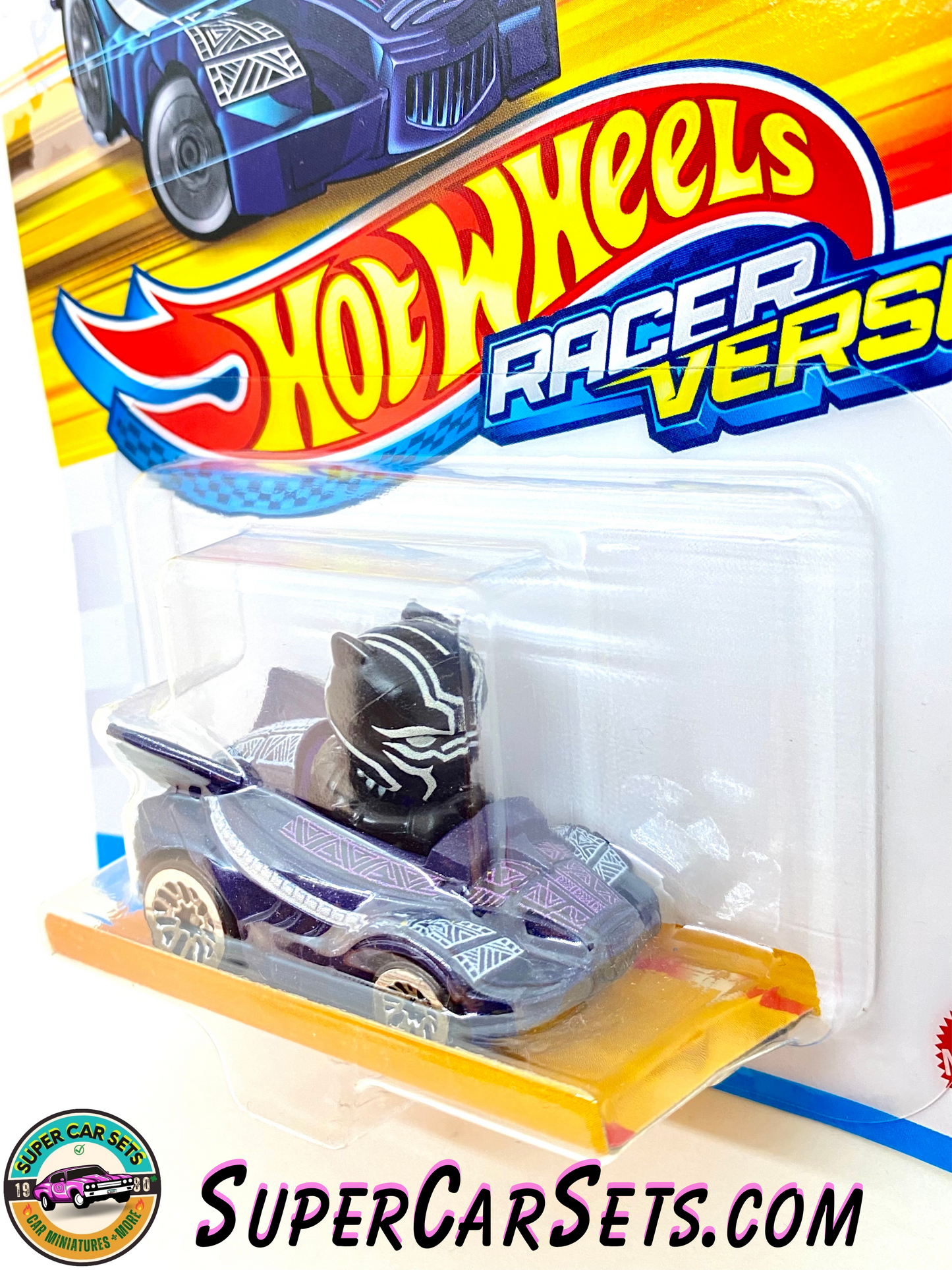 Hot Wheels Racer Verse Black Panther