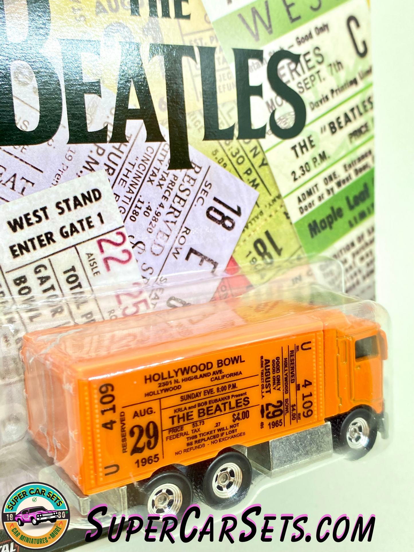 The Beatles - Hiway Hauler - Hot Wheels Premium Pop Culture