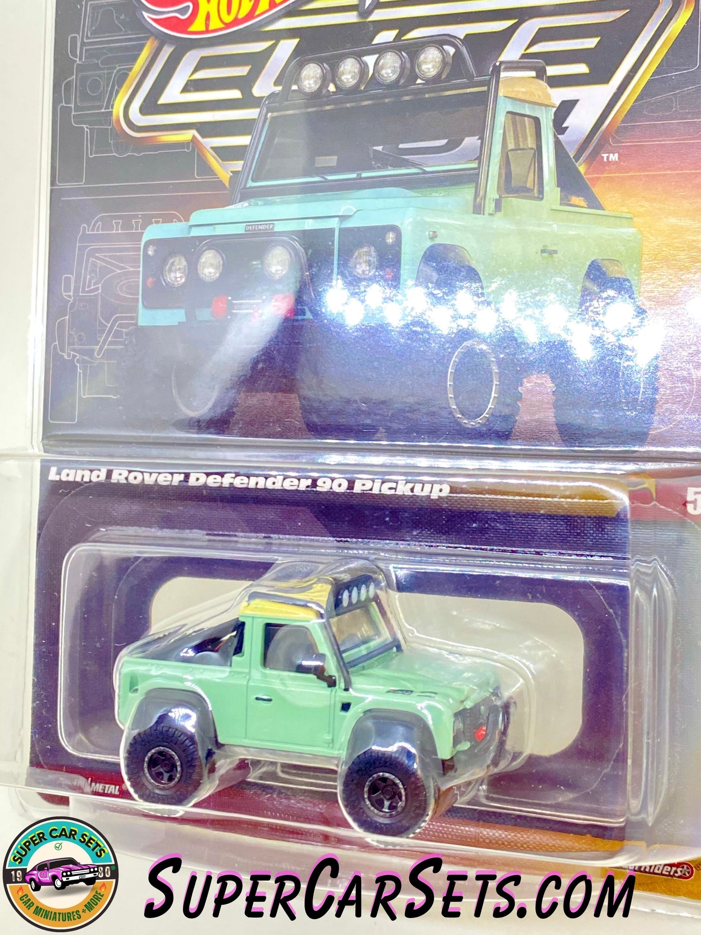 Land Rover Defender 90 Pickup  - Hot Wheels Elite 64 Series