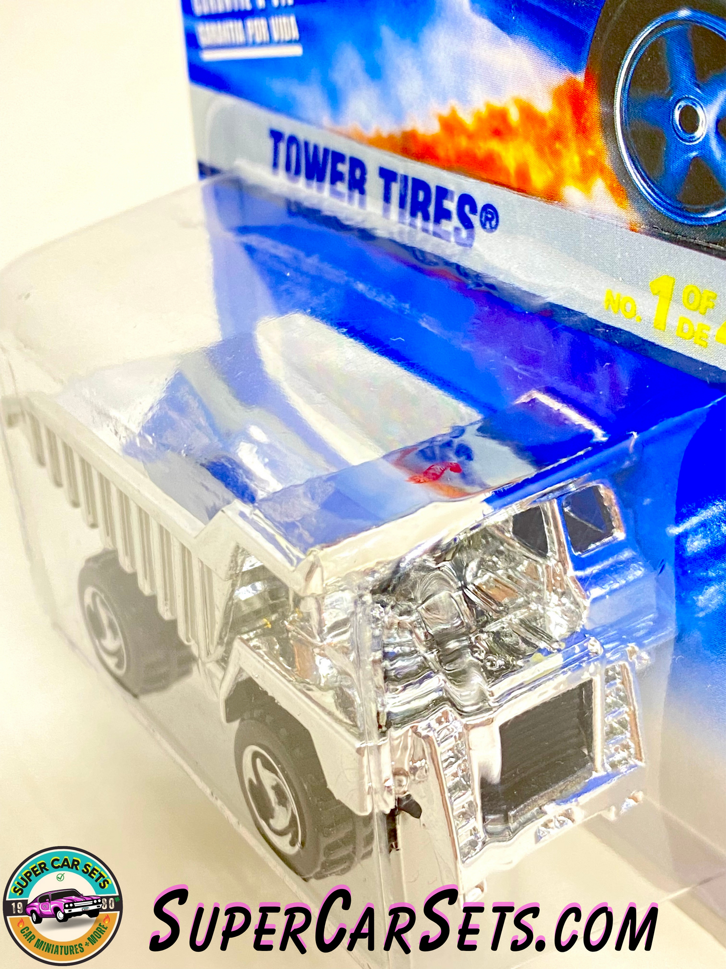 Hot Wheels (VINTAGE) (Year launched 1996) - Tower Tires (1/4) Dump Truck (#15268)