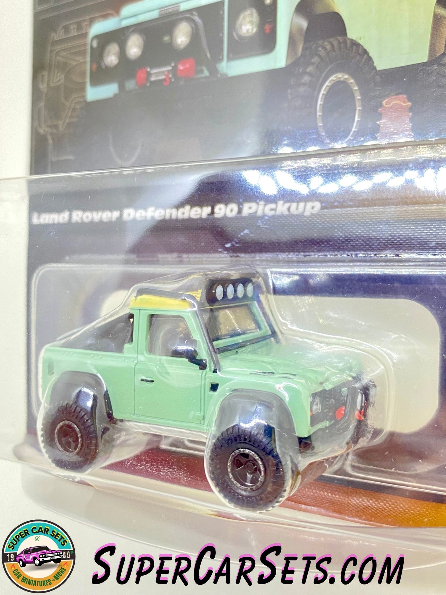 Land Rover Defender 90 Pickup  - Hot Wheels Elite 64 Series