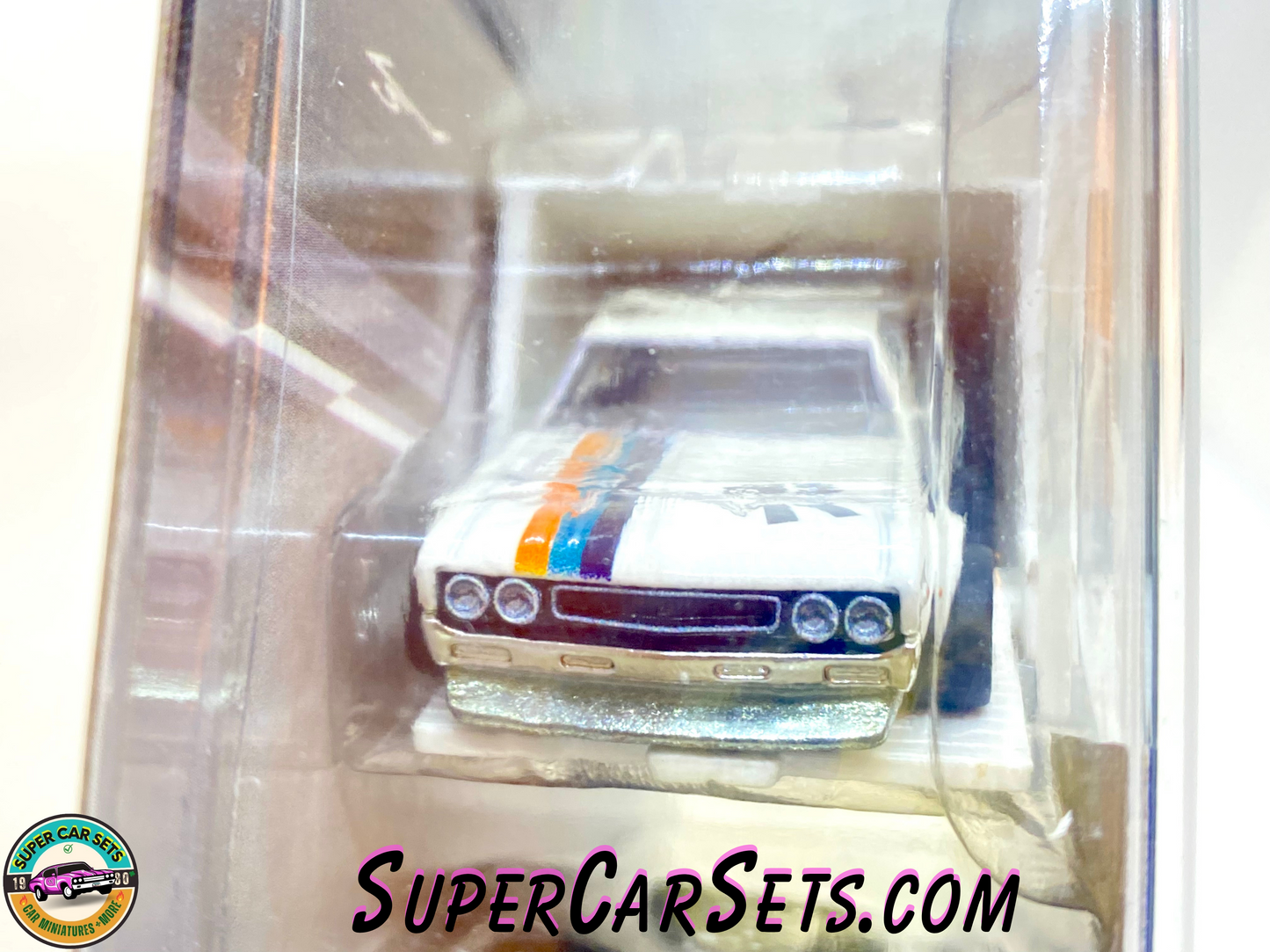 Nissan Laurel 2000 SGX Sakura Sprinter - Hot Wheels Team Transport (#2)