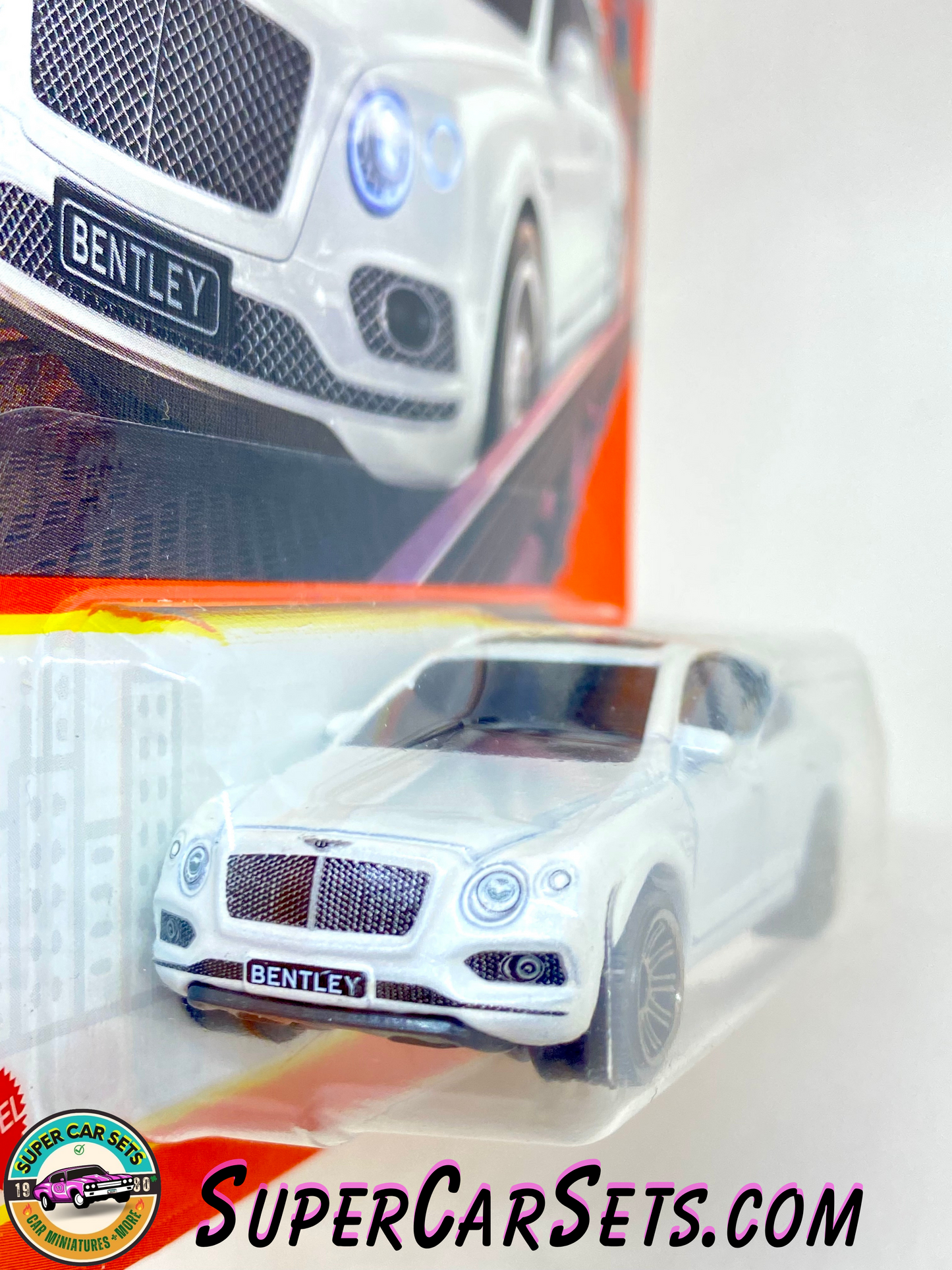 Matchbox - '18 Bentley Bentayga (white colour) (4/100)