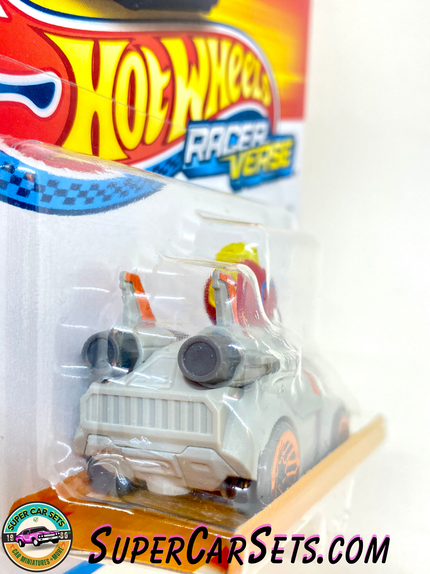 Hot Wheels Racer Verse Captain Marvel