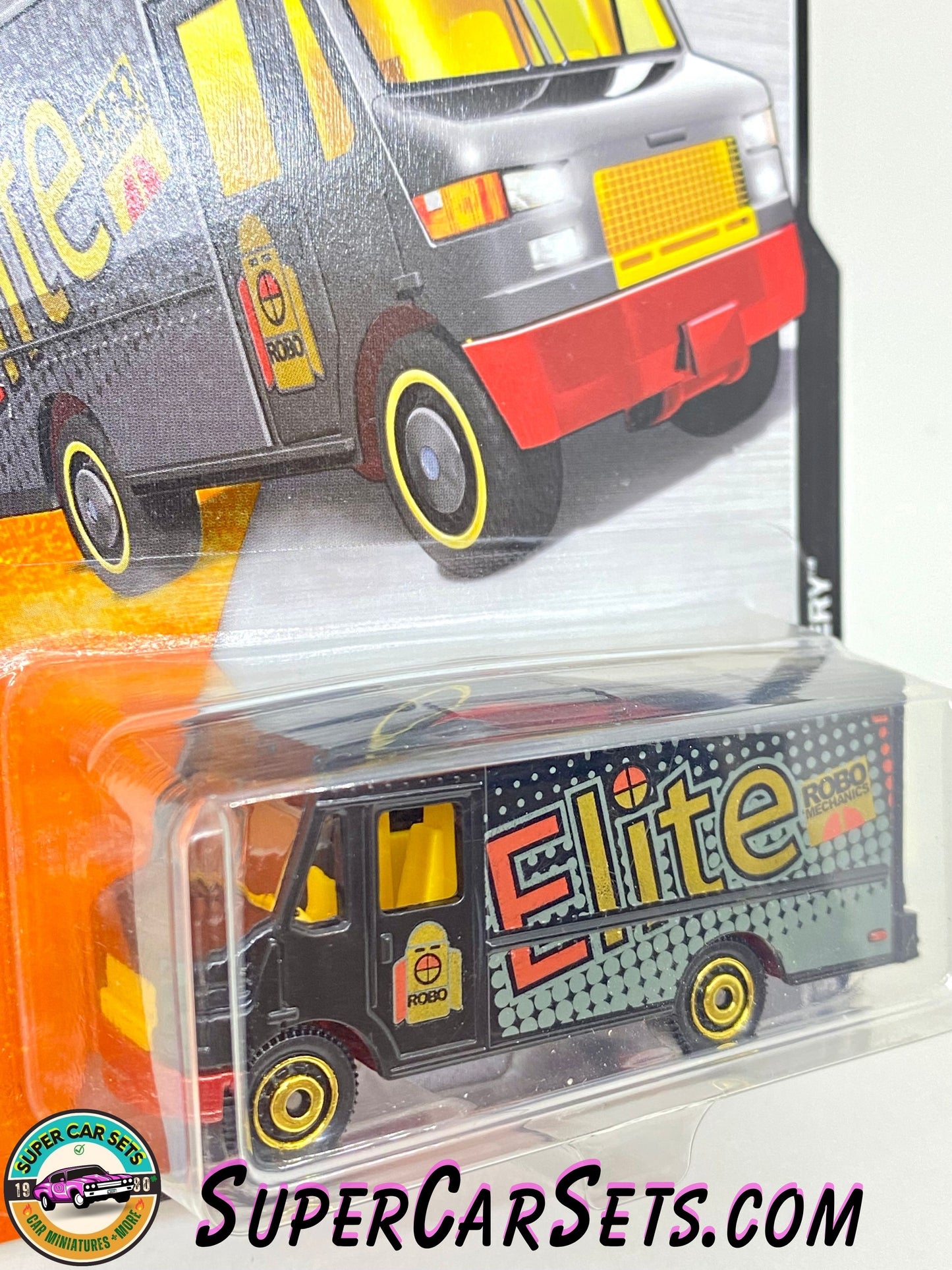 Express Delivery ("Elite”) (DJV66-2B10) (Year launched 2016) - Matchbox MBX Adventure City 2016 (21/125)