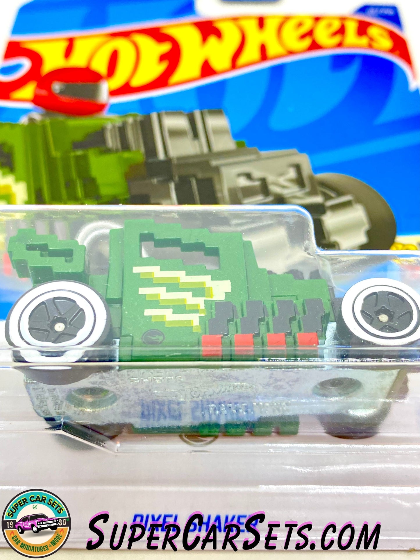 Pixel Shaker (TREASURE HUNT) - Hot Wheels HW Ride-Ons - 2022 (4/5) (66/250)