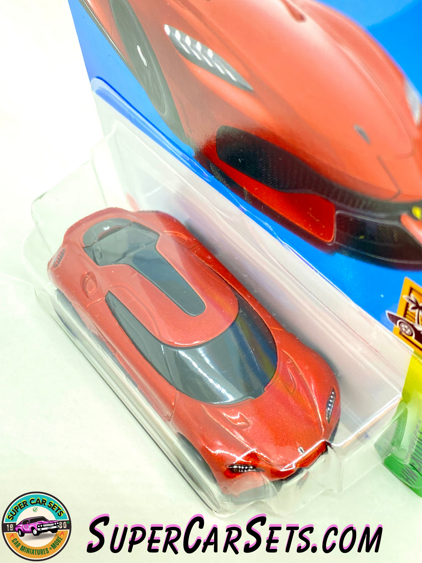 Koenigsegg Gemera (red metallic colour) - Hot Wheels HW Exotics - 2023 (4/10) (188/250)