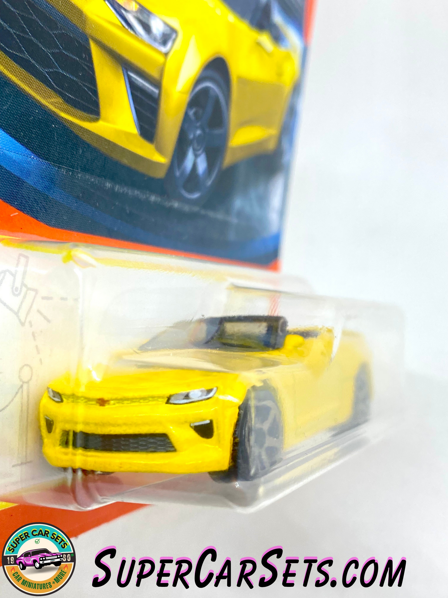 Matchbox - '16 Chevy Camaro Convertible (33/100) (Yellow Colour)