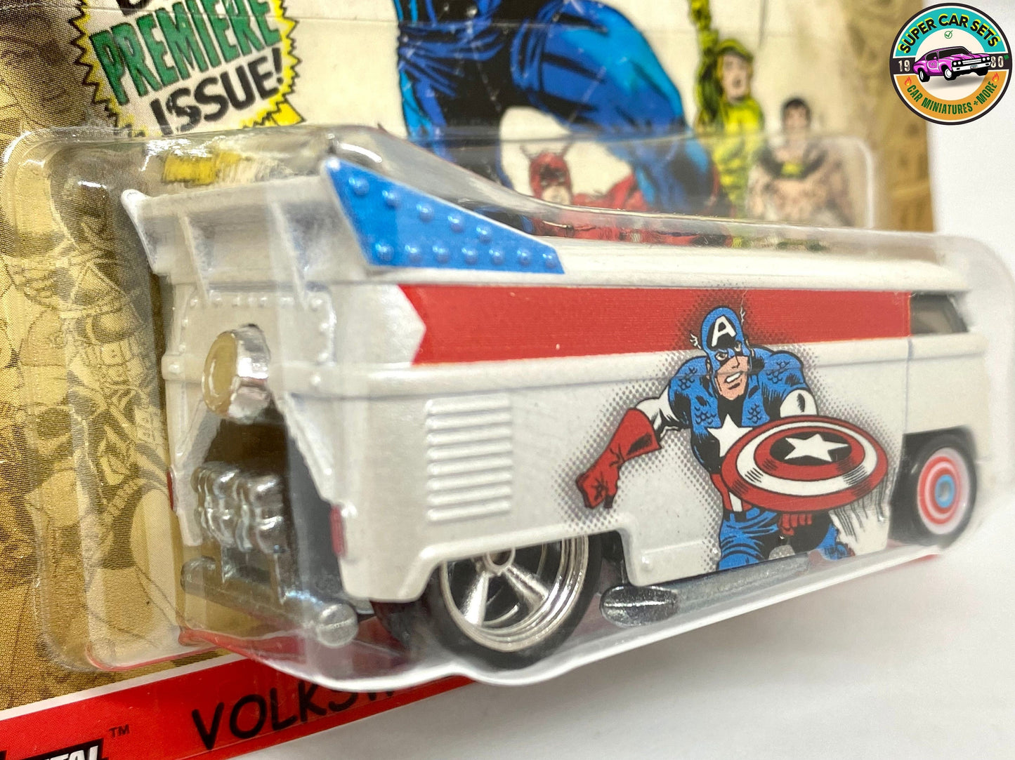 Captain America Hot Wheels Premium Marvel Volkswagen T1 Drag Bus_01