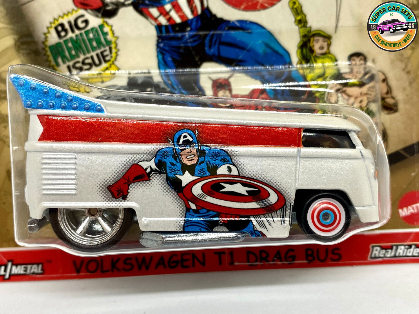 Captain America Hot Wheels Premium Marvel Volkswagen T1 Drag Bus_01