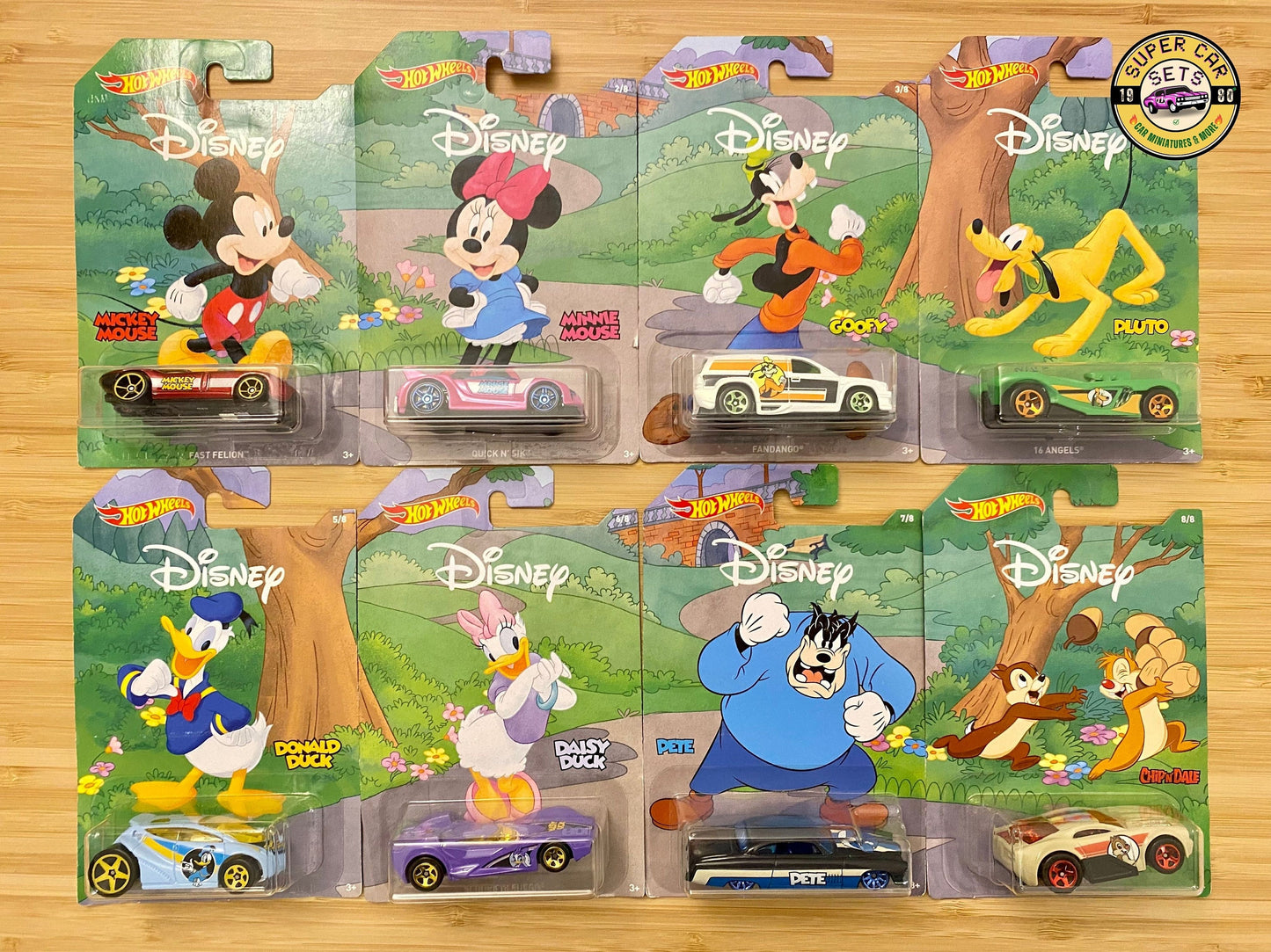 Tous les 8 Hot Wheels - Disney - Mickey 90 ans anniversaire - Ensemble complet - 8 sur 8 voitures