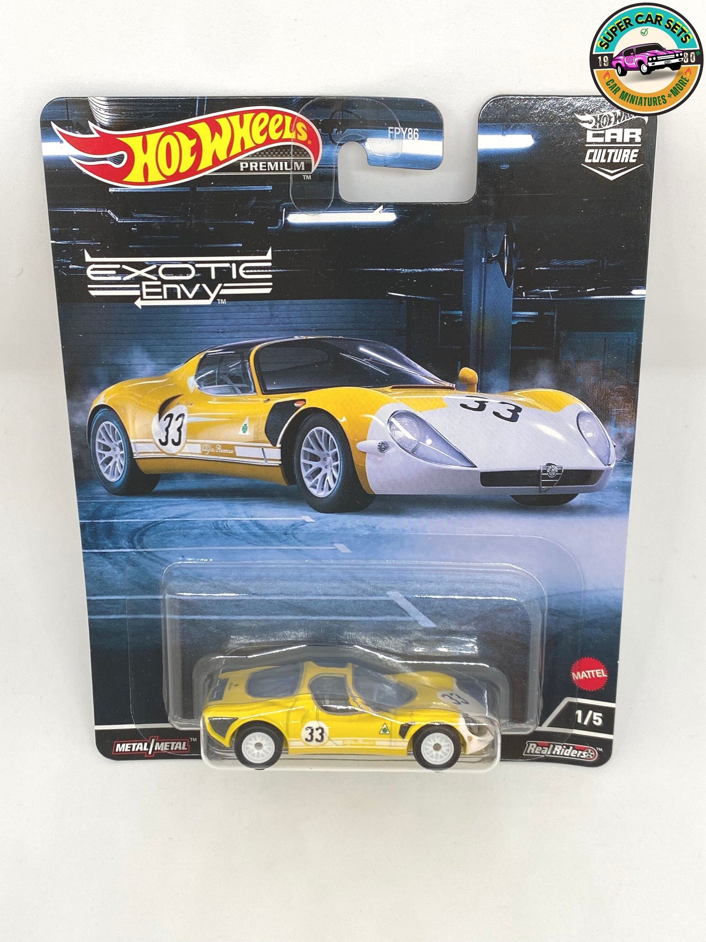 69 Alfa Romeo 33 Stradale aus der Hot Wheels Premium Car Culture Serie – Exotic Envy 1/5