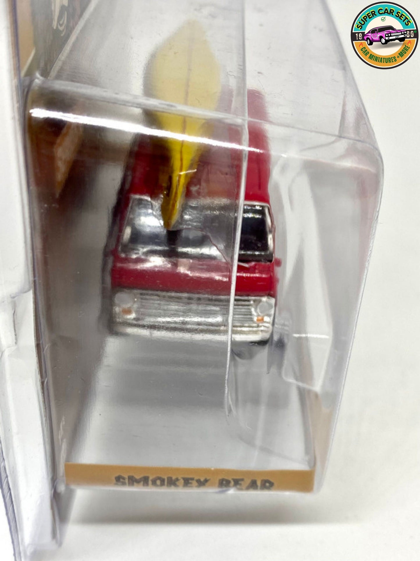 Smokey Bear Serie 1 - 1969 Ford Club Wagon made by Greenlight