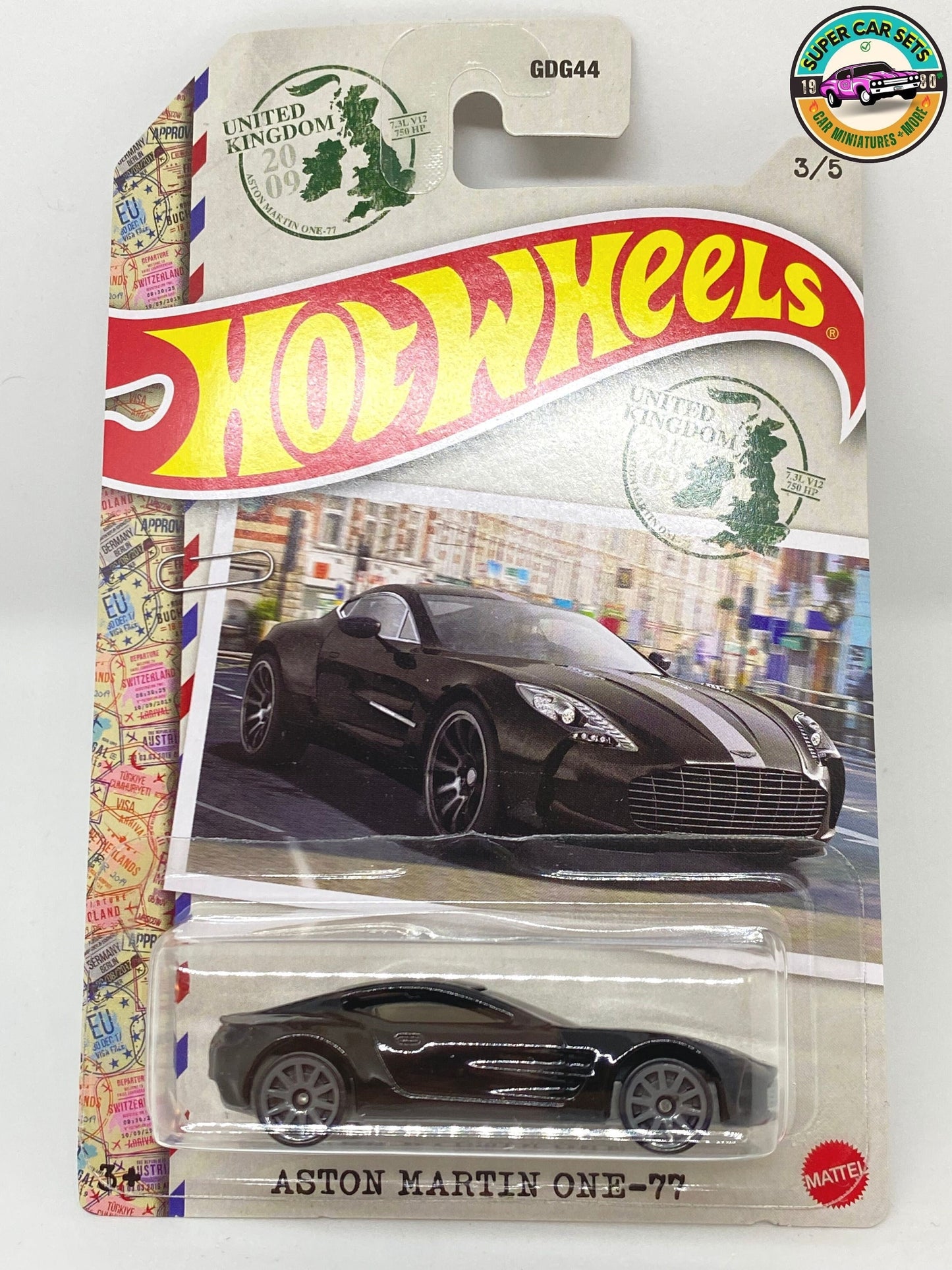 Aston Martin One-77 - United Kingdom - Hot Wheels World Class Racers Series