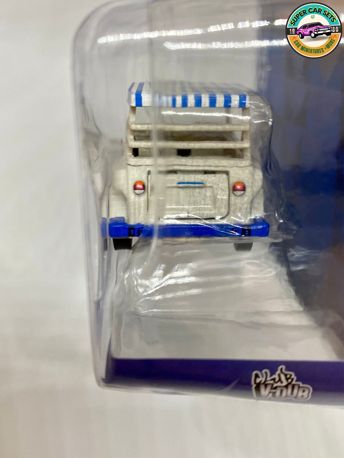 1974 Volkswagen Type 181 (“The Thing”)  Blue + stripes - Club V-Dub - Serie 15 - made by Greenlight Collectables