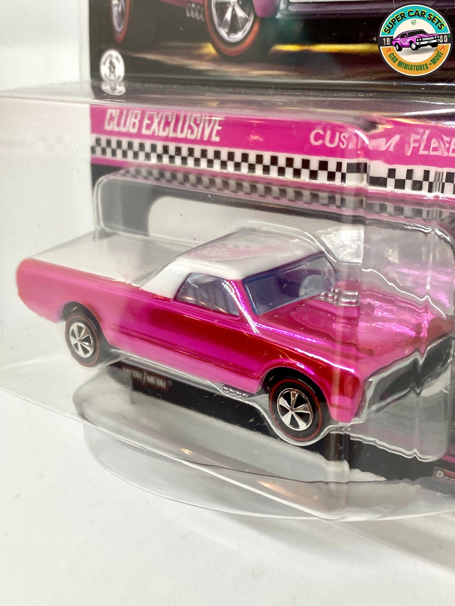 Hot Wheels - RLC - 2022 PINK Edition Custom Fleetside