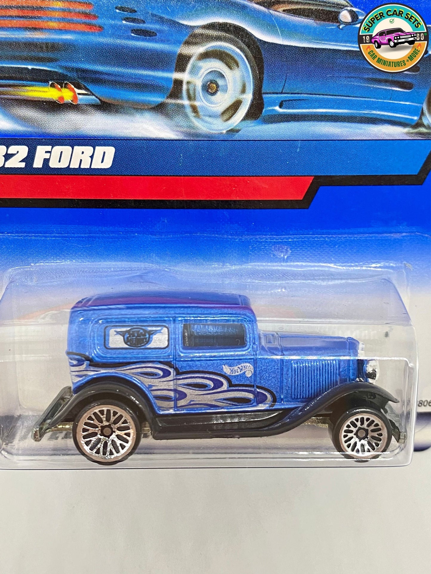 Hot Wheels (VINTAGE) - 1932 Ford - (Year launched 1999)