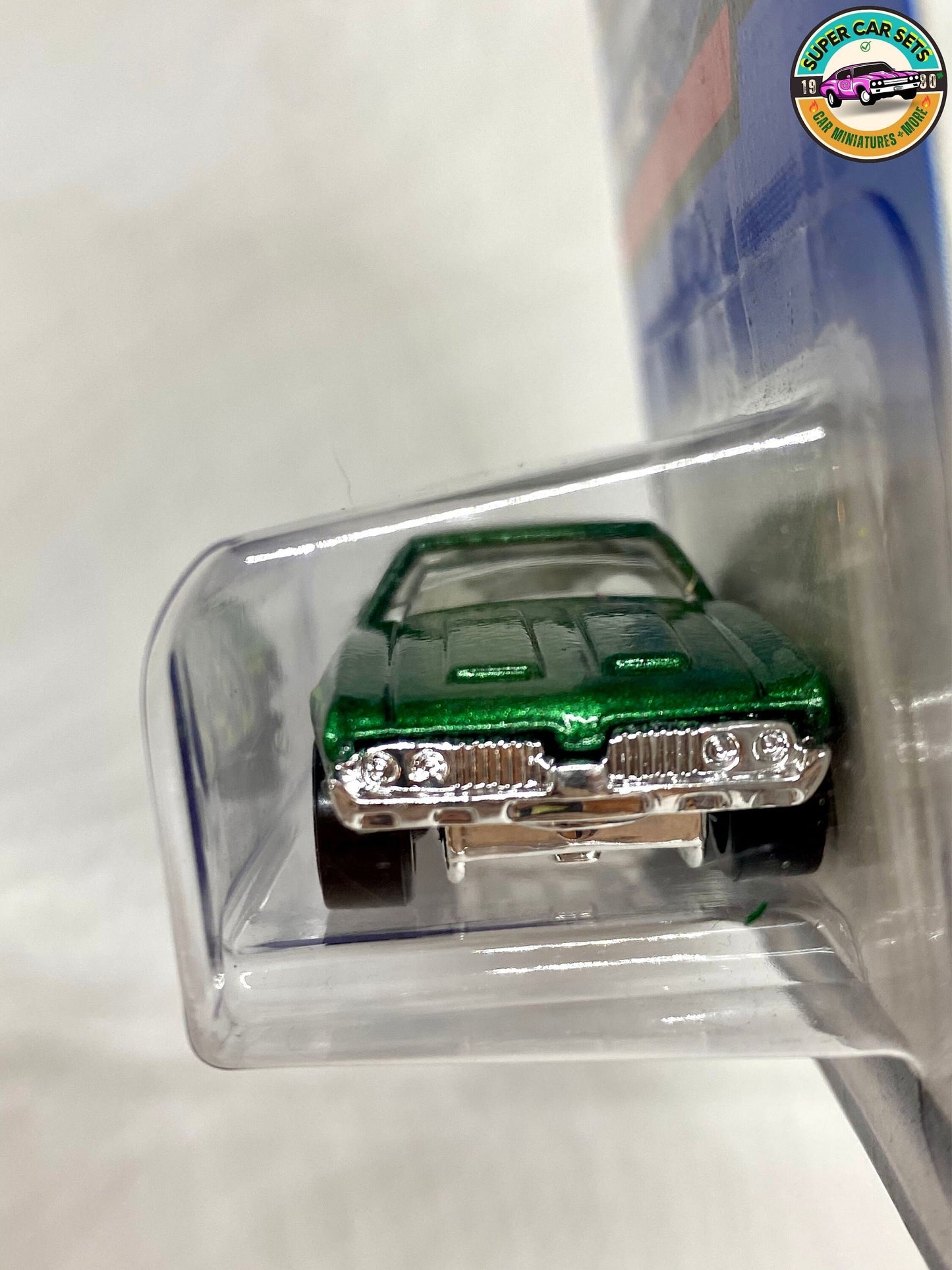 Hot Wheels (VINTAGE) - Olds 442 (green) - #12 (Year launched 2000)