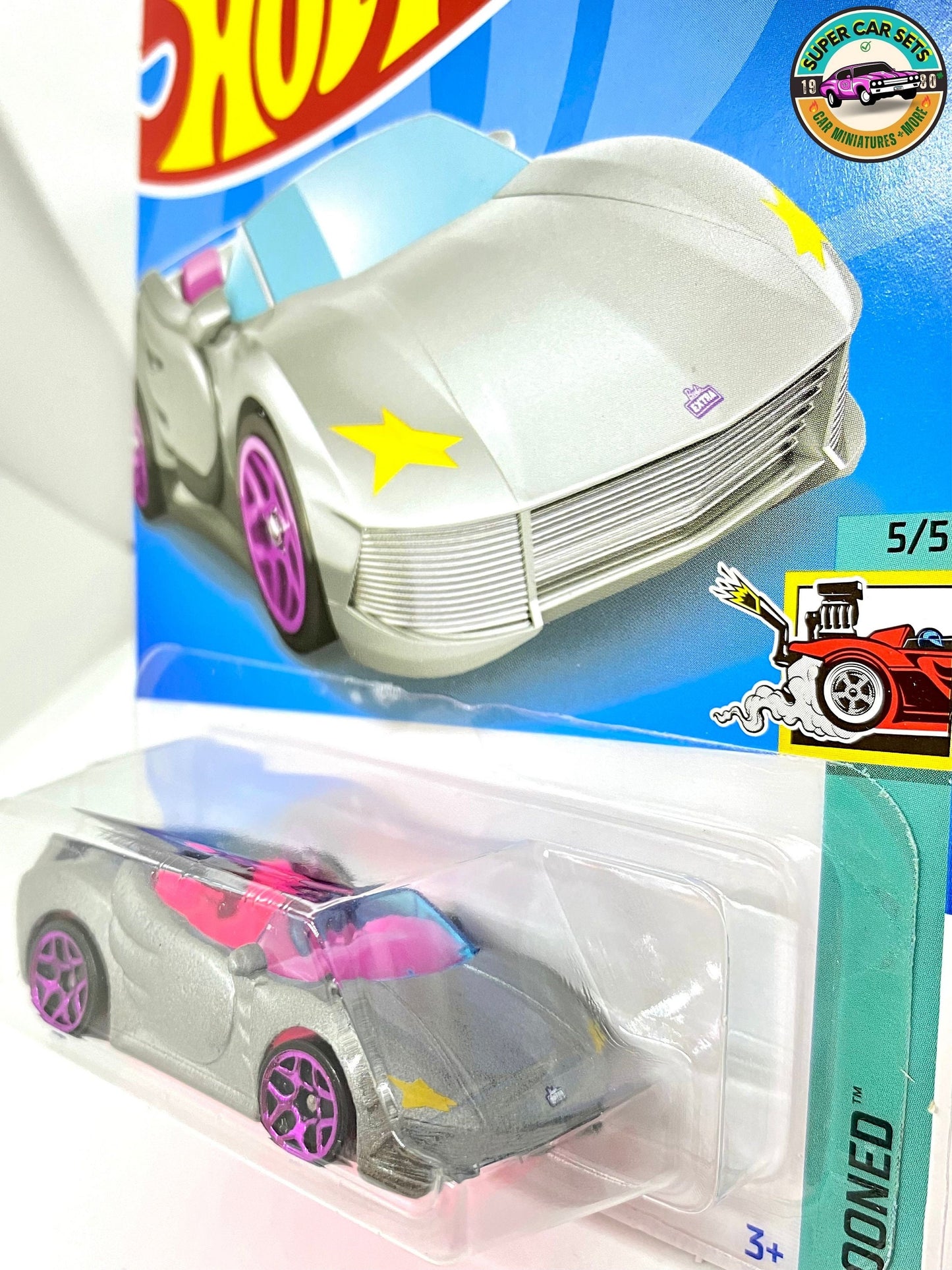 Hot Wheels Barbie Set (Barbie Extra White + Barbie Extra Silver)