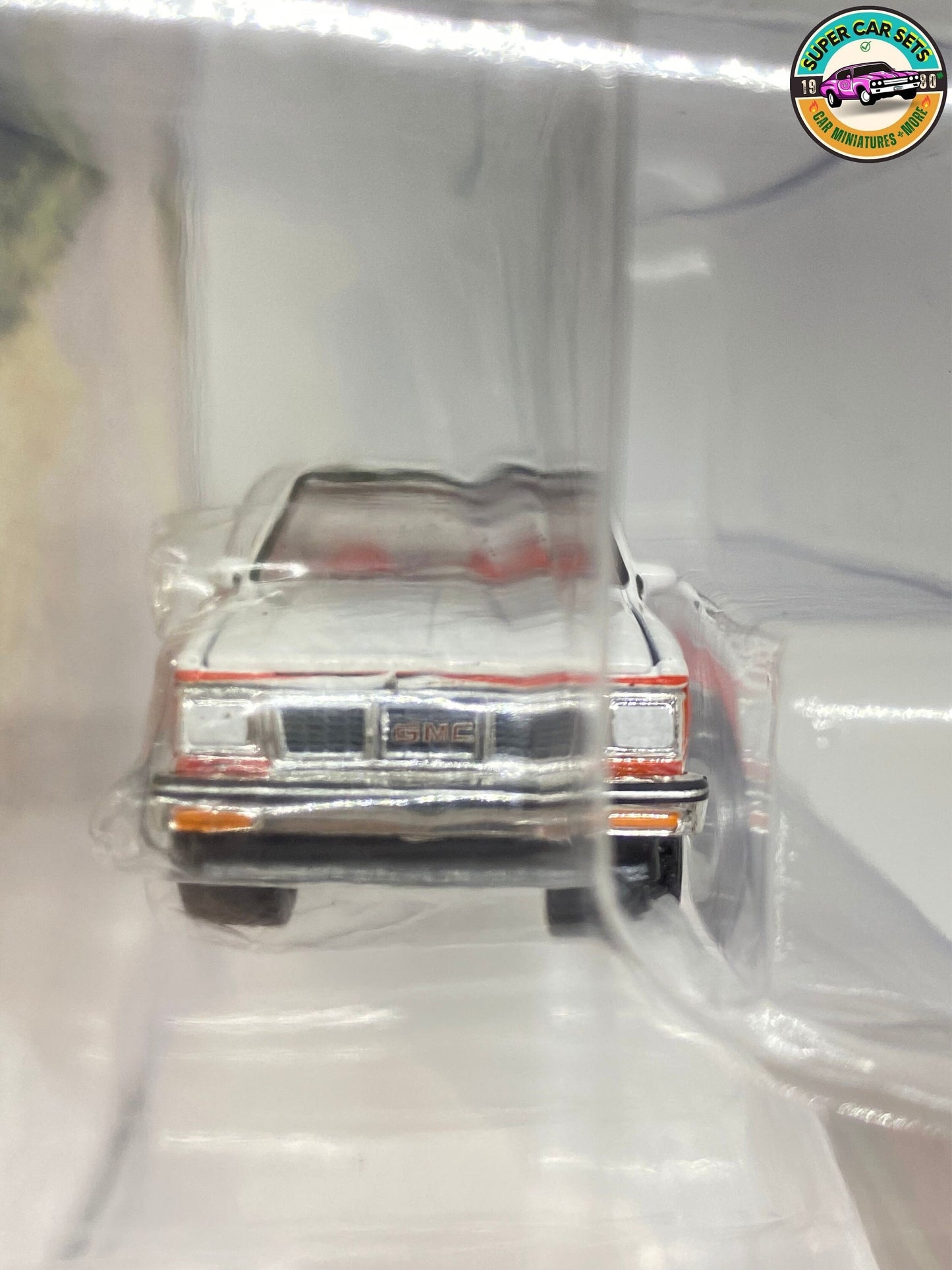 1984 GMC S-15 Sierra Classic - Série tout-terrain 14 fabriquée par Greenlight Collectibles