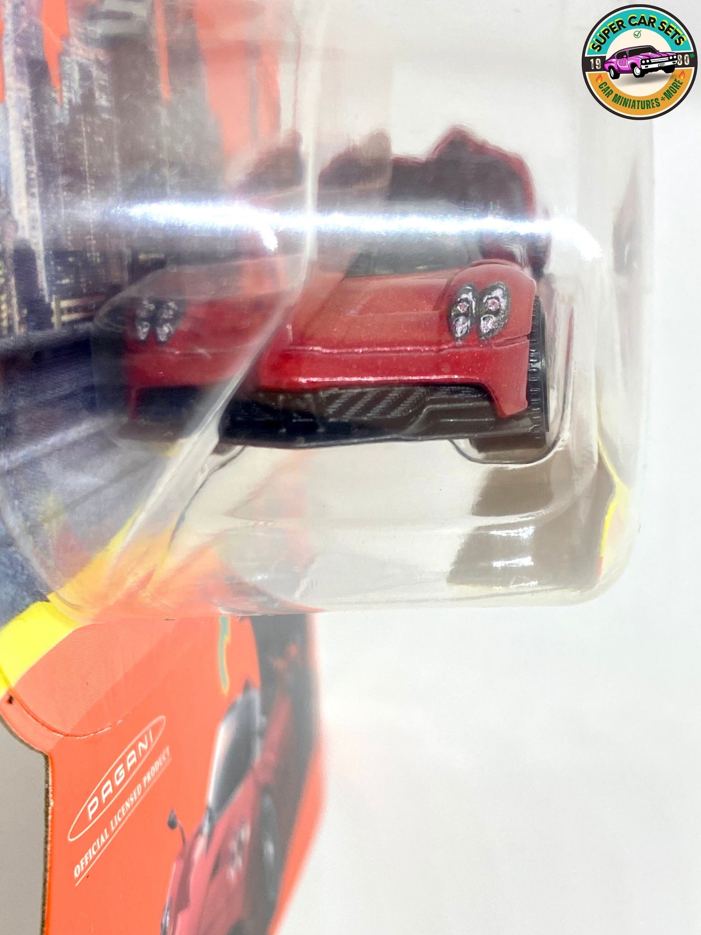 Pagani Huayra Roadster - Matchbox Moving Parts