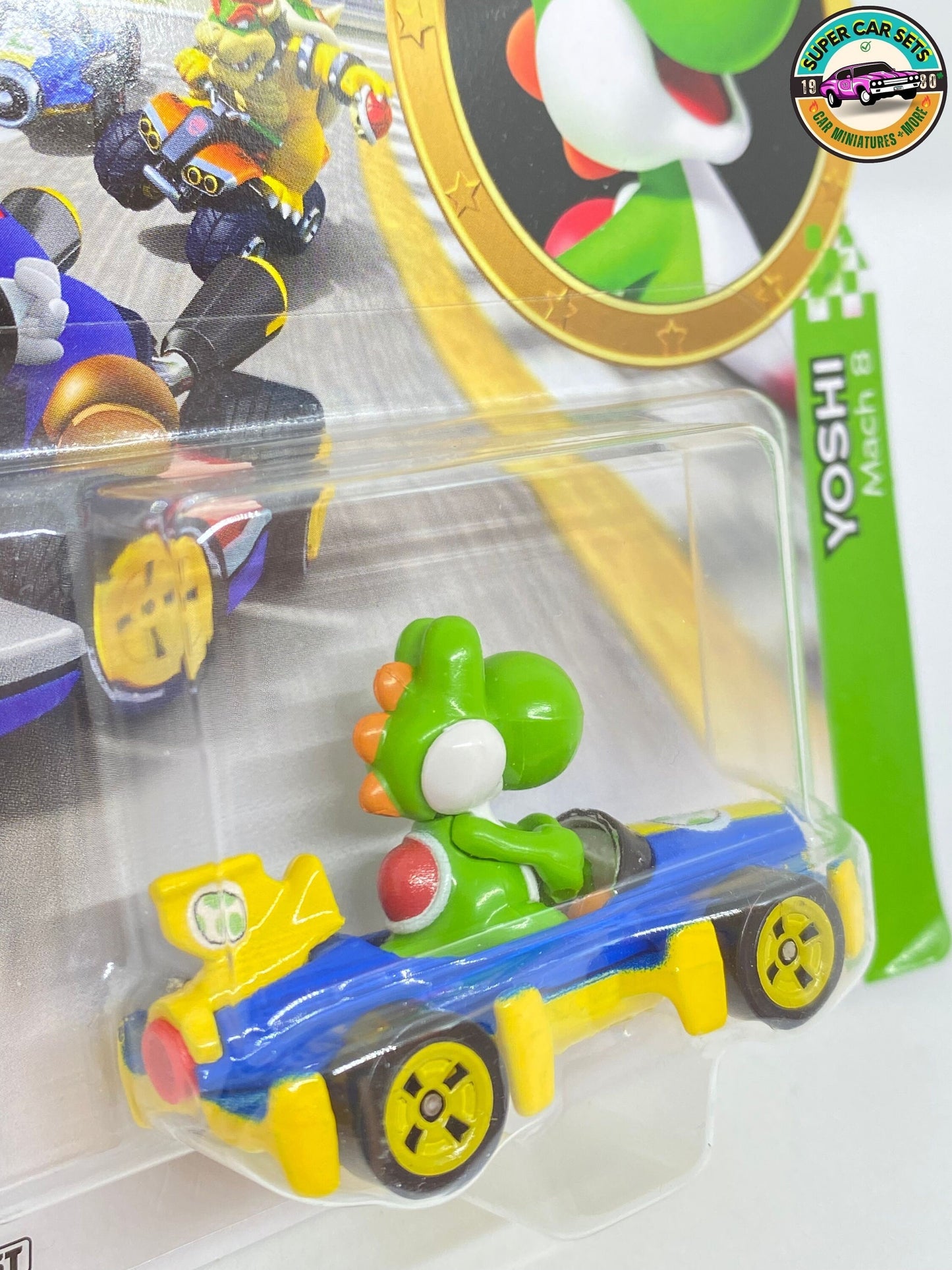 Yoshi - Mach 8 - Mario Kart Hot Wheels