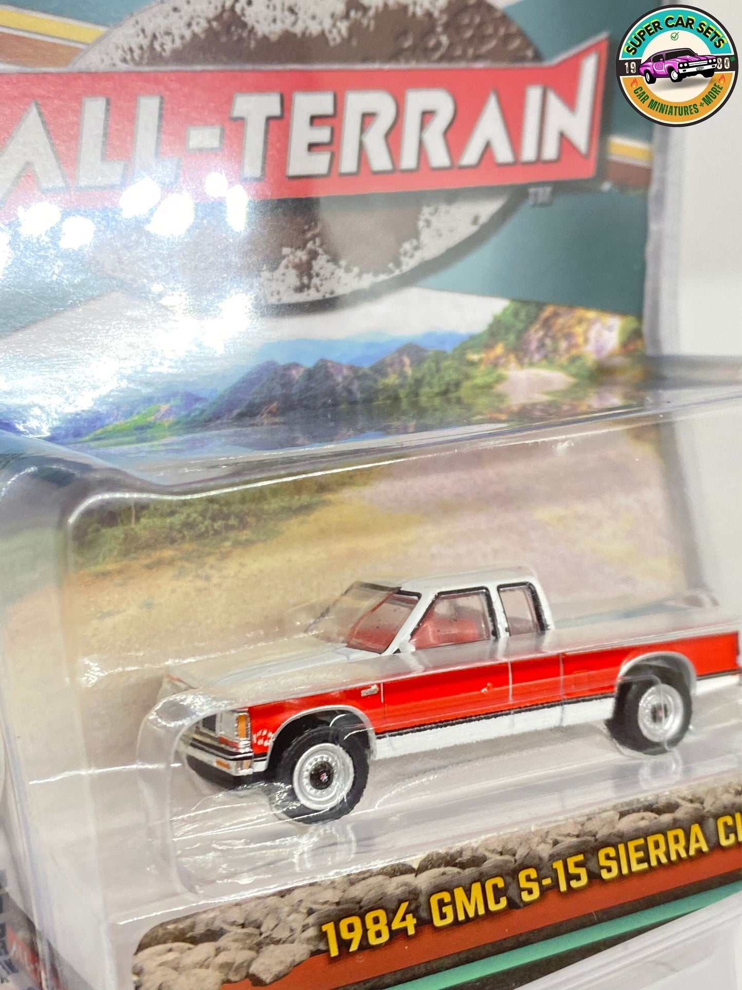 1984 GMC S-15 Sierra Classic - Série tout-terrain 14 fabriquée par Greenlight Collectibles