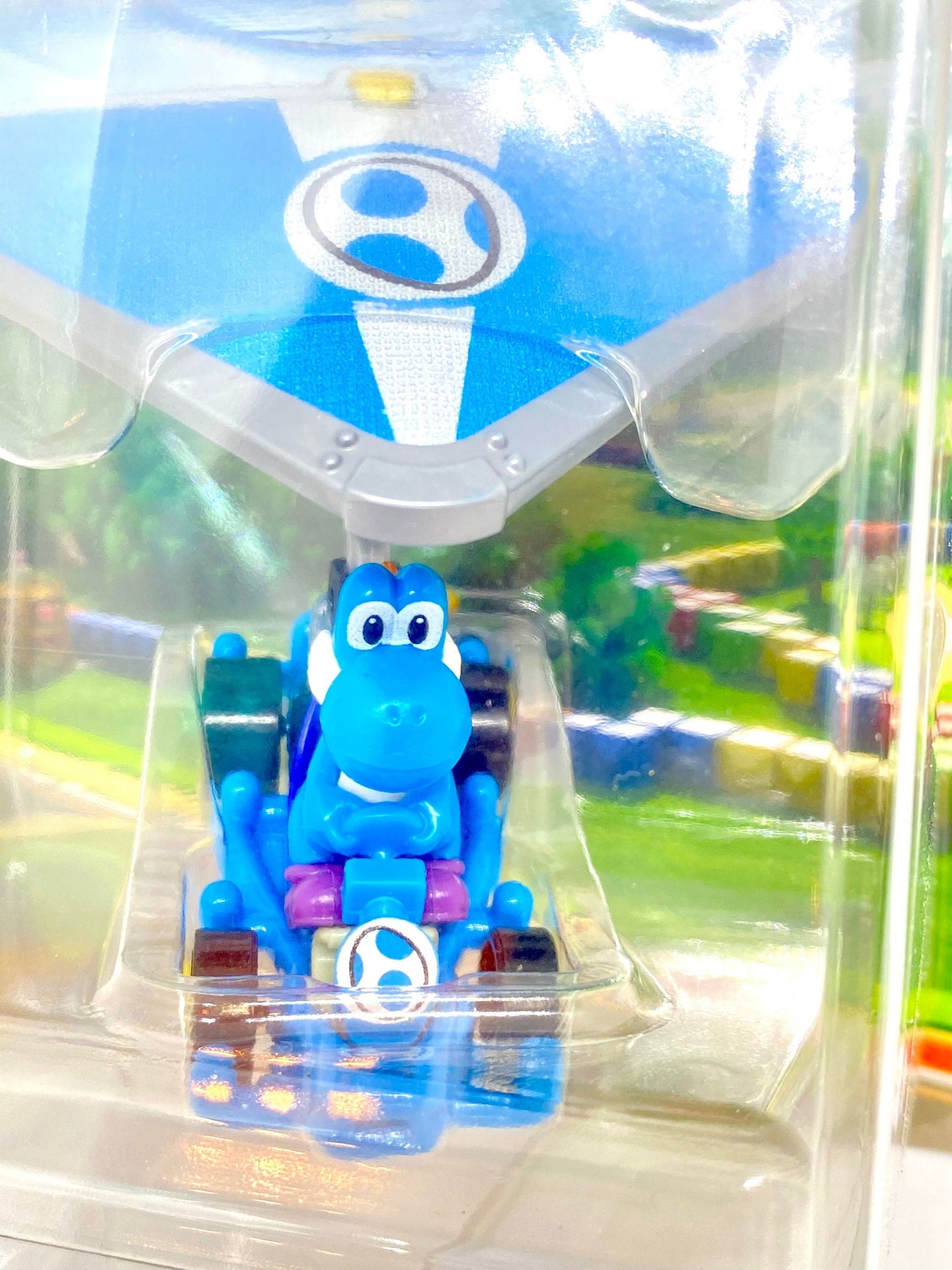 Light-Blue Yoshi - Pipe Frame + Super Glider - Mario Kart Hot Wheels