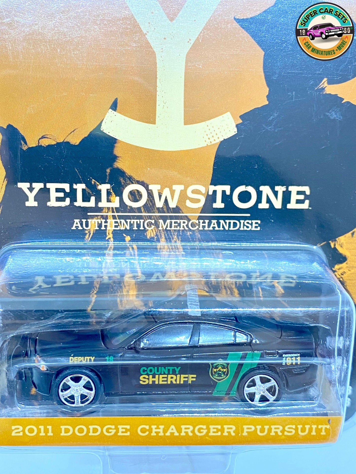 Yellowstone - 2011 Dodge Charger Pursuit - Hollywood series made by Greenlight