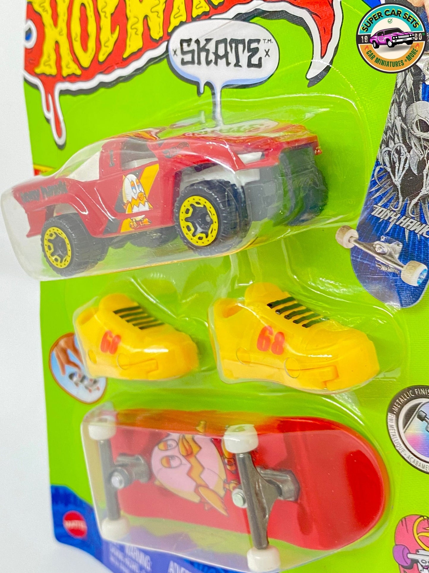 Hot Wheels Skate - Baja Truck Camion Baja (rouge) - carte légèrement pliée