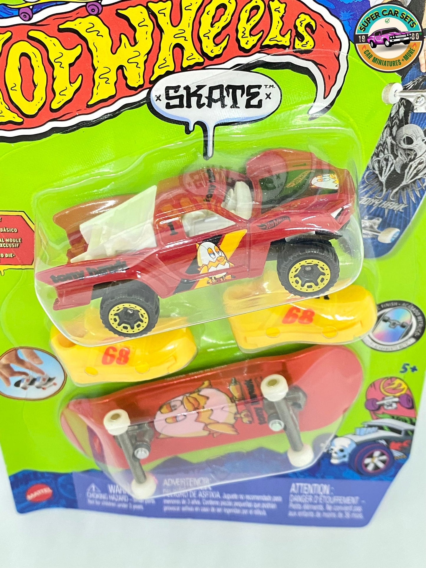 Hot Wheels Skate - Baja Truck Camion Baja (rouge) - carte légèrement pliée