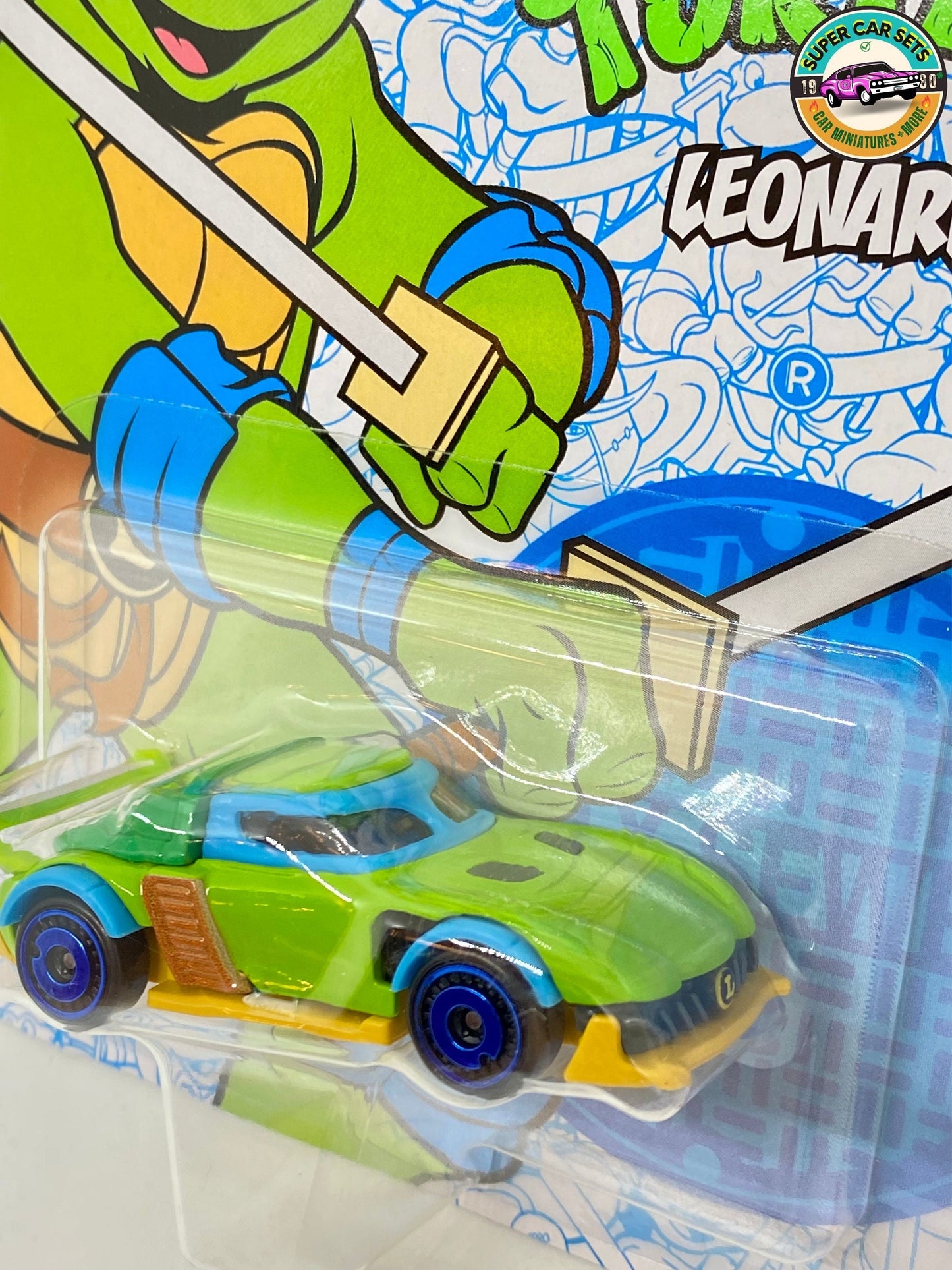 2 cars Teenage Mutant Ninja Turtles (Leonardo + Michelangelo) from Hot Wheels Character