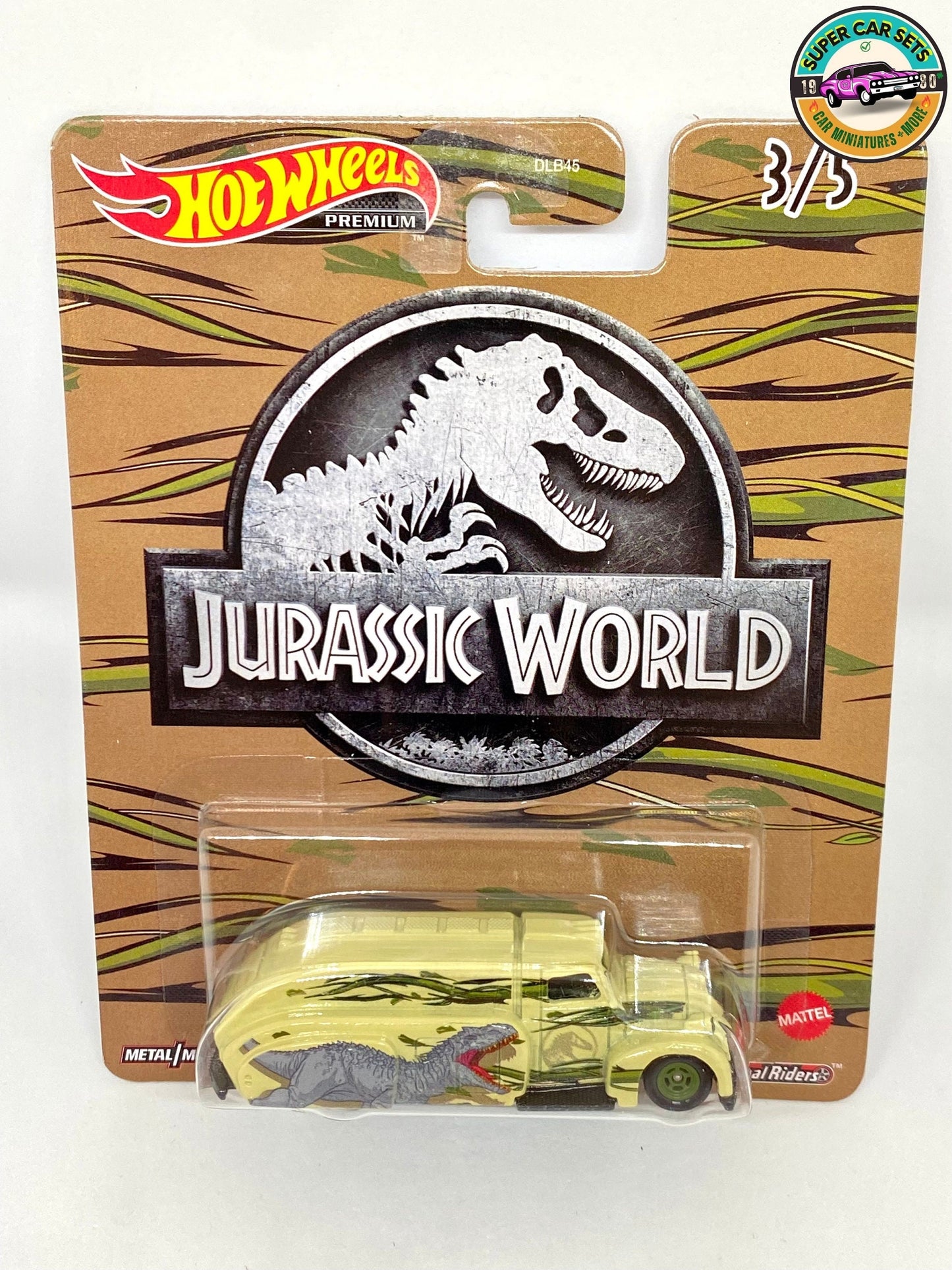 Hot Wheels Premium Jurassic World 2022 - '38 Dodge Airflow