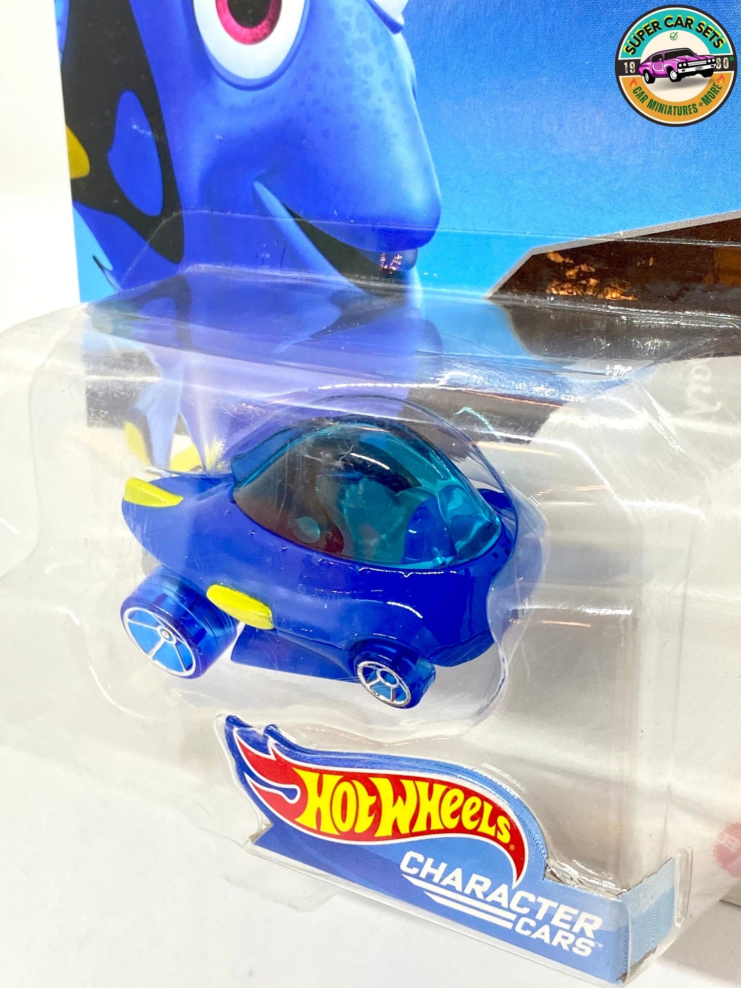 Le Monde de Nemo - Dory - Disney Pixar - Voitures de personnages Hot Wheels