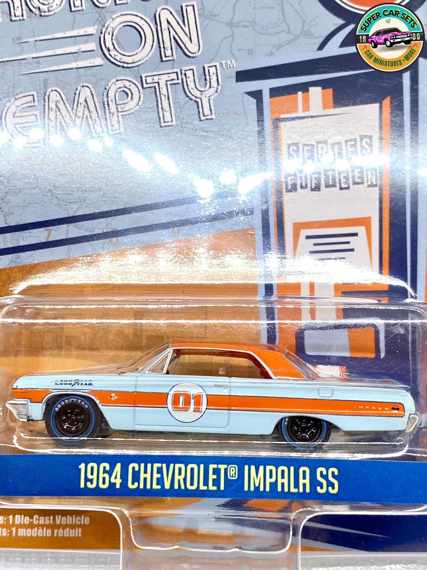 Gulf 1964 Chevrolet Impala SS - Fonctionnant sur une Serie 15 vide - fabriqué par Greenlight Collectibles