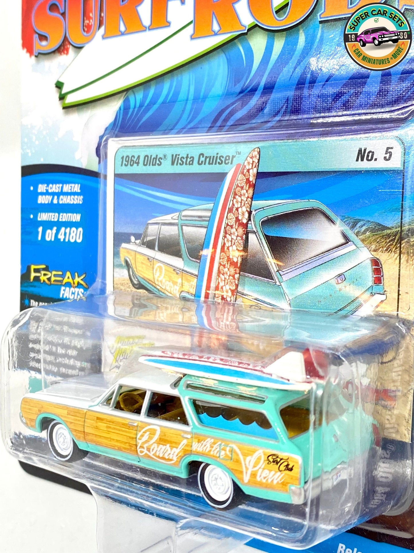 Surfruten – 1964 Olds Vista Cruiser, hergestellt von Johnny Lightning