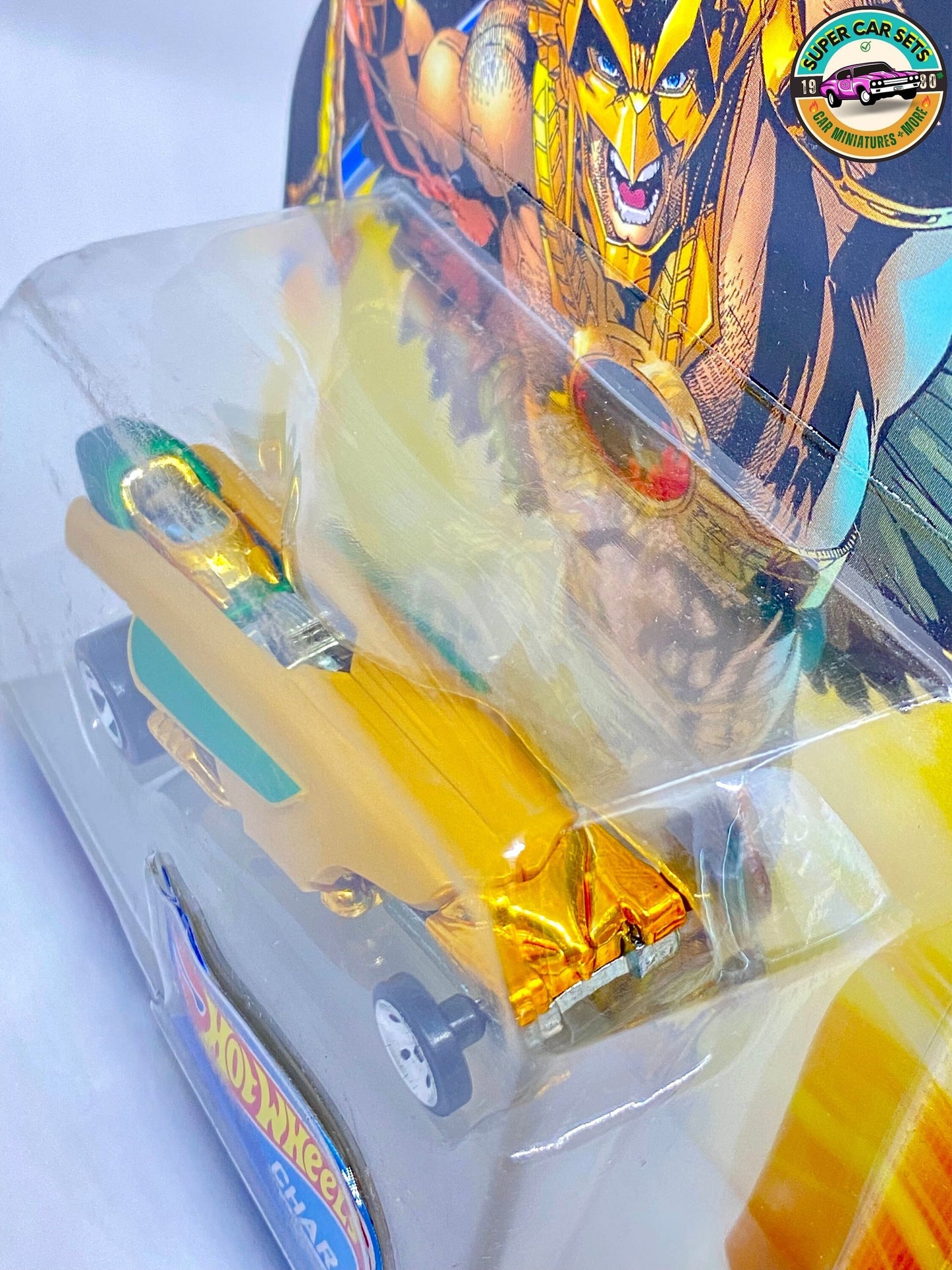 Hawkman - DC - Hot Wheels (voiture parfaite, mais carte rayée)