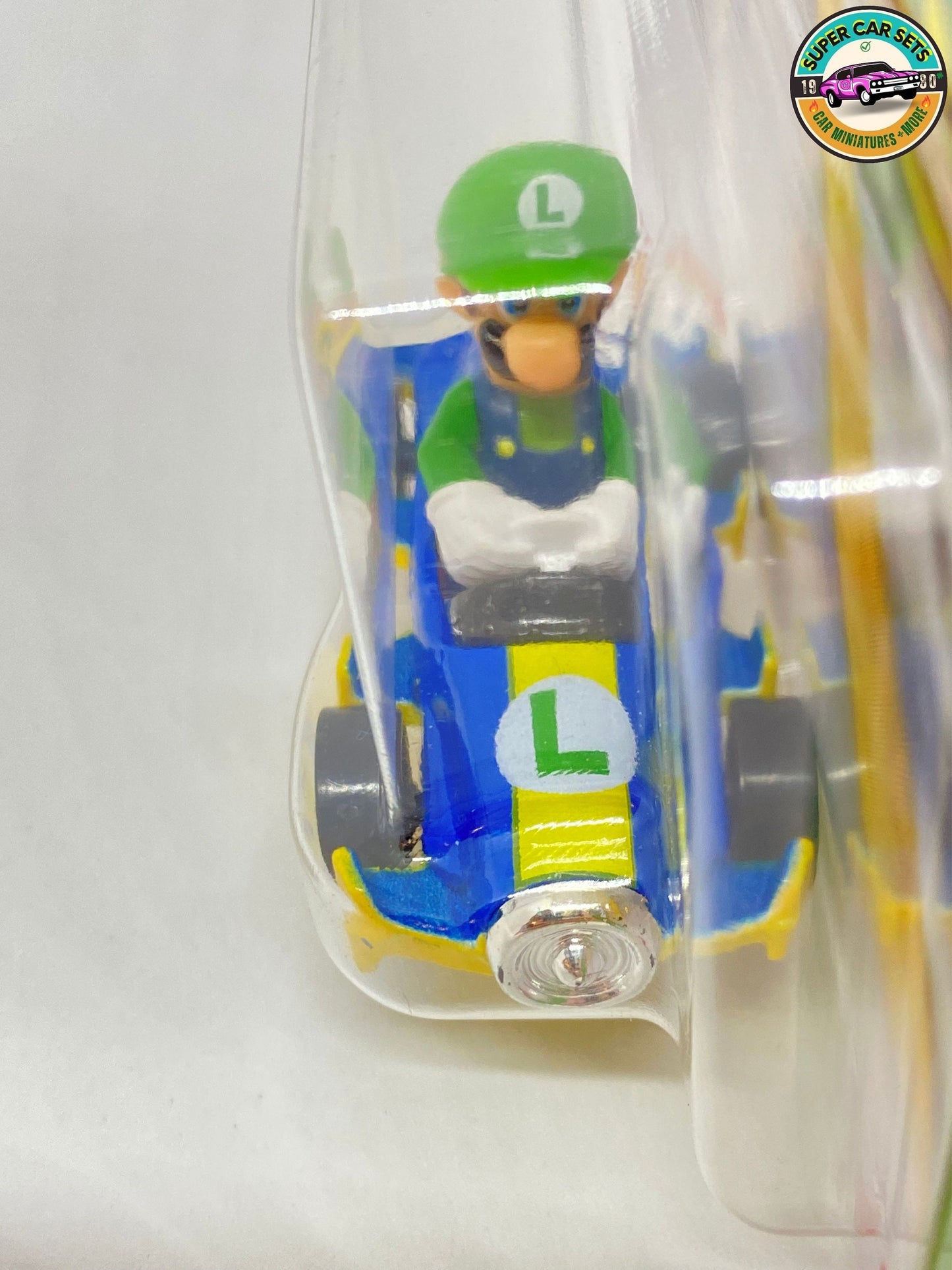 Luigi – Mach 8 – Mario Kart Hot Wheels