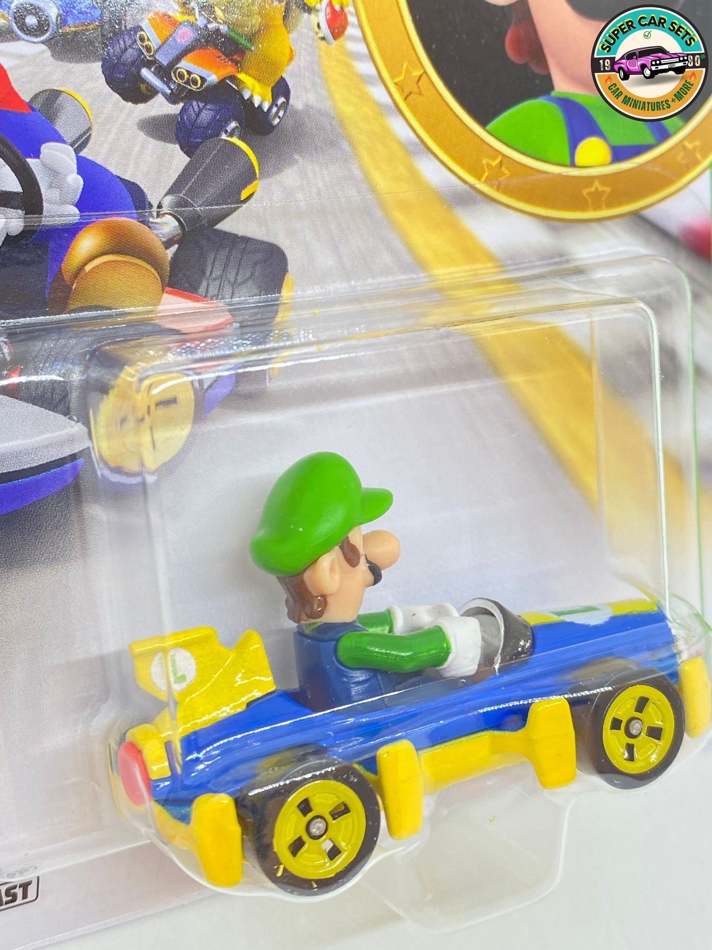 Luigi – Mach 8 – Mario Kart Hot Wheels