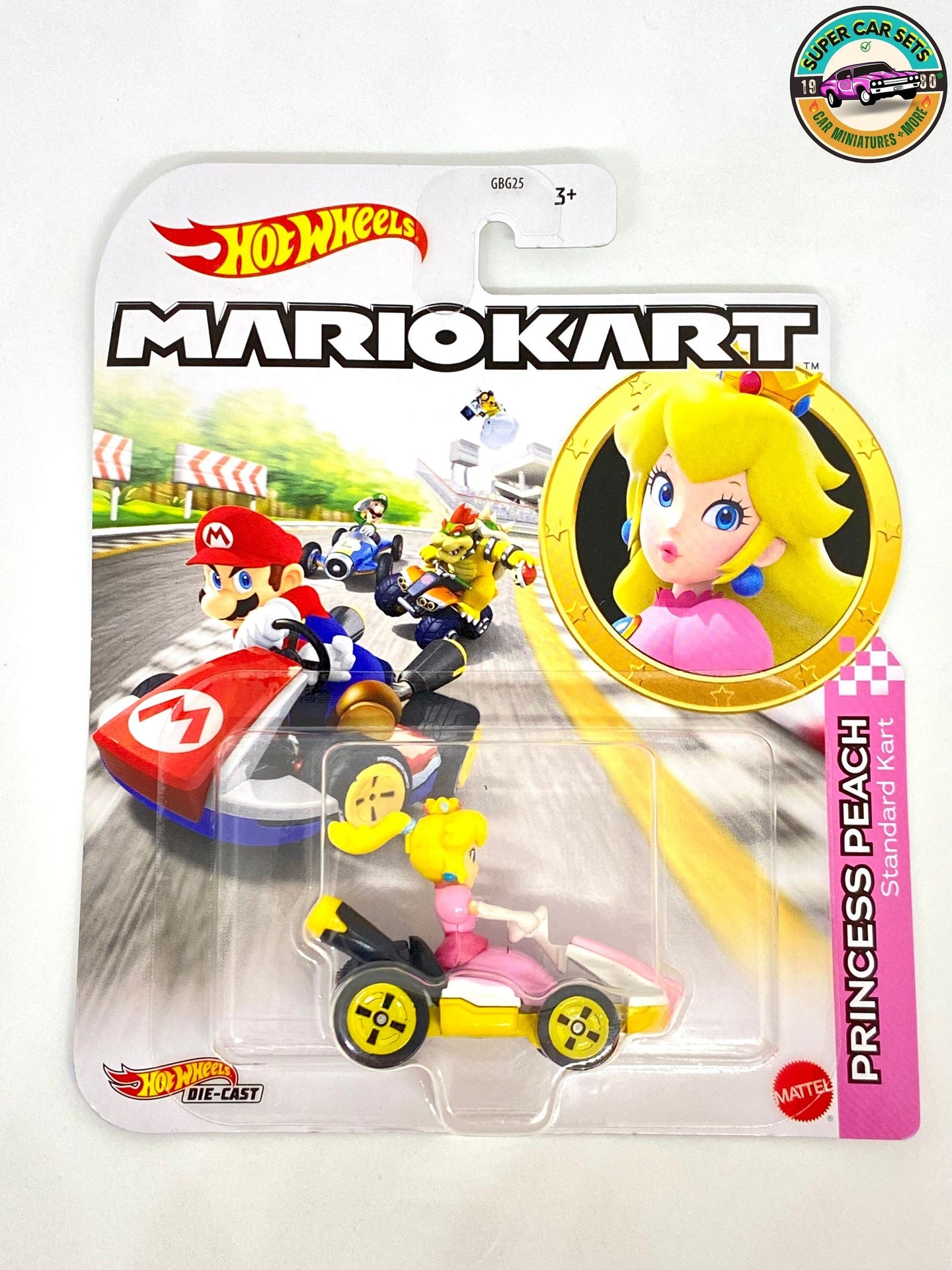 Princess Peach - Standard Kart - Mario Kart Hot Wheels (bent card)