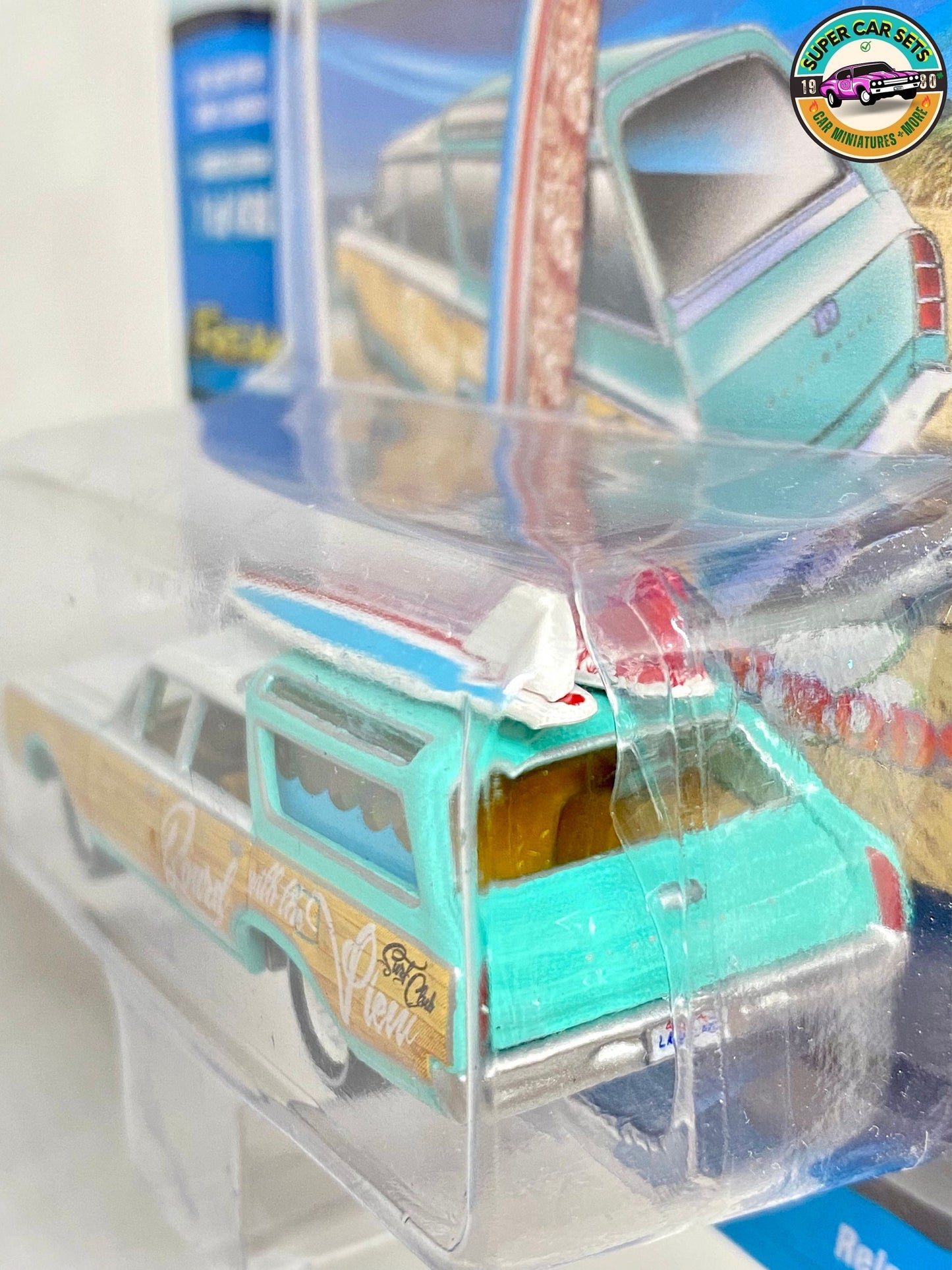 Surfruten – 1964 Olds Vista Cruiser, hergestellt von Johnny Lightning