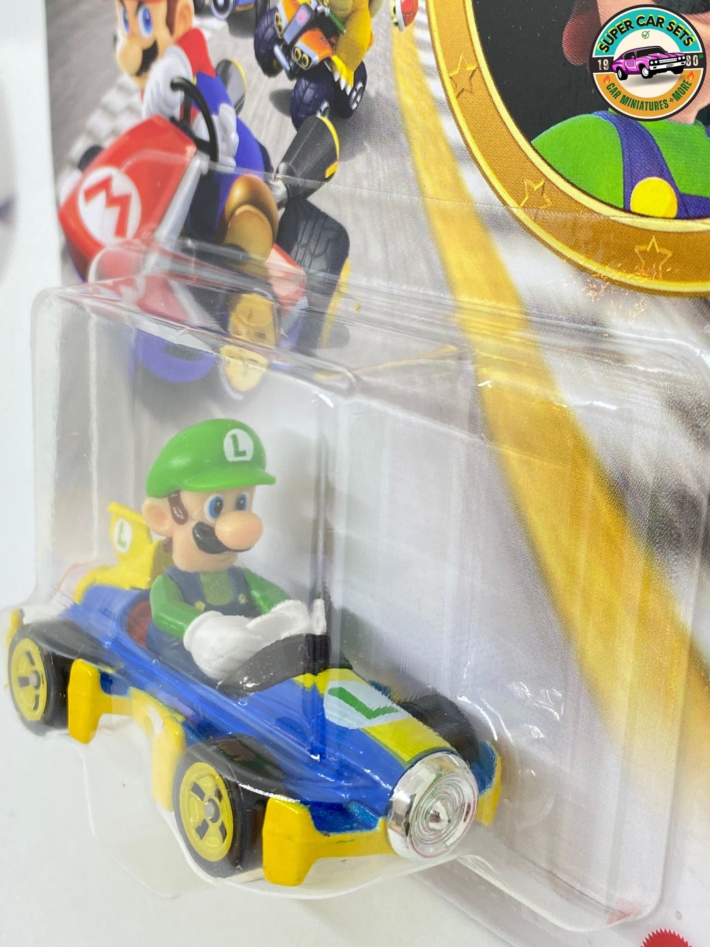 Luigi - Mach 8 - Mario Kart Hot Wheels