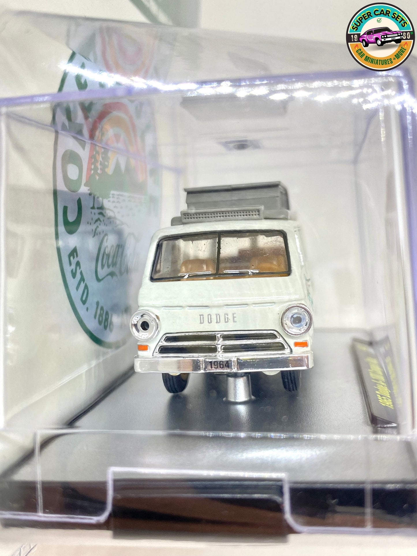 Coca-cola - Camping-car Dodge A-100 1965 par M2 Machines