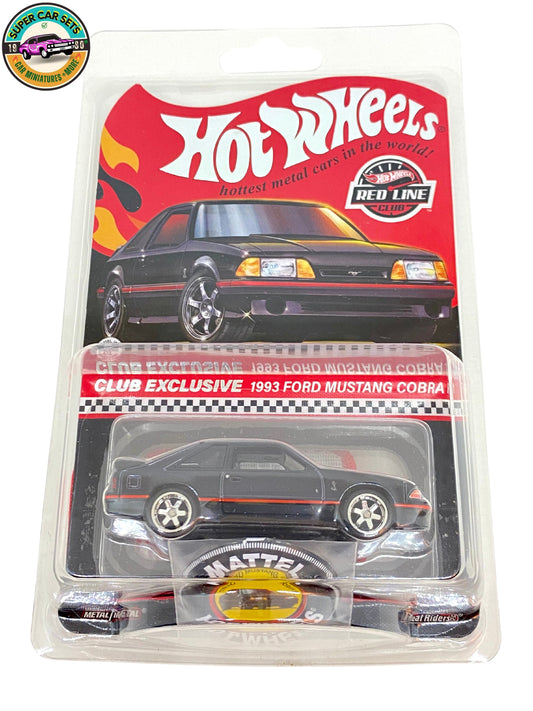 Hot Wheels RLC '93 Ford Cobra R (comprenant un patch brodé et une épingle brillante)