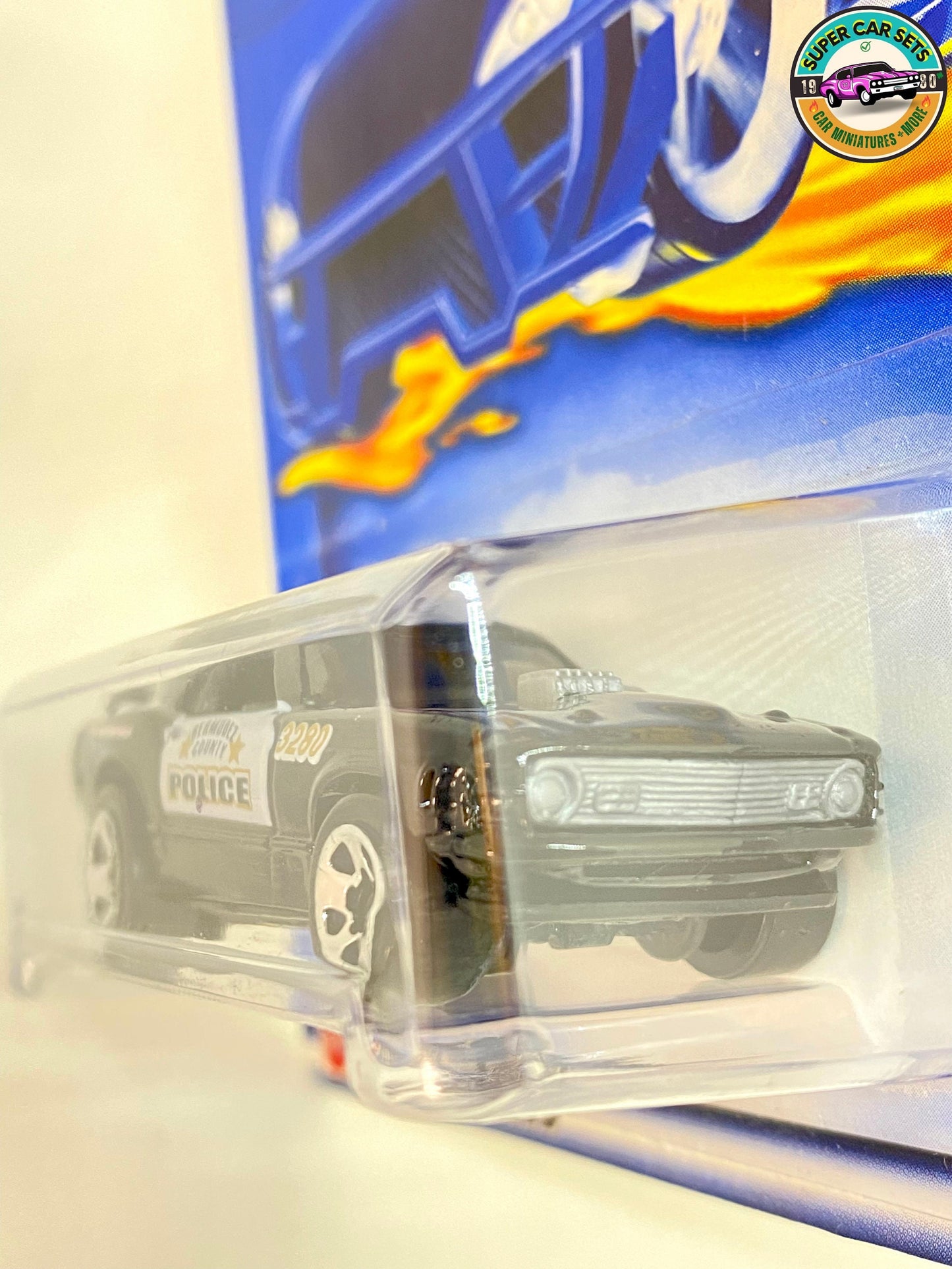 Hot Wheels – (VINTAGE) – Mustang Mach I – Bermudez County Police (#179) (Erscheinungsjahr 2002)