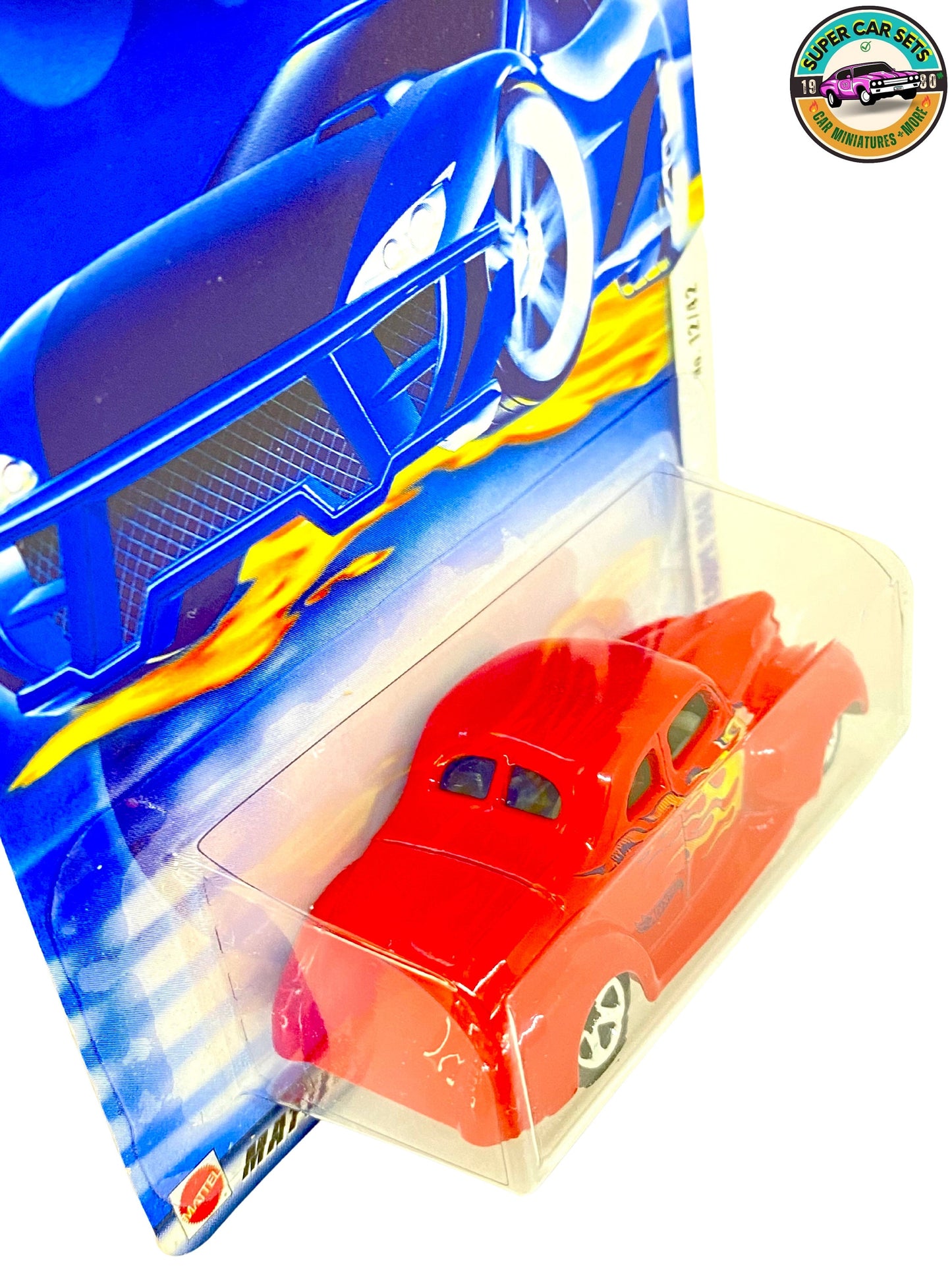 Hot Wheels - (VINTAGE) - Ford Coupé 1940 (couleur rouge avec flammes) - (12/42) (Année de lancement 2002)