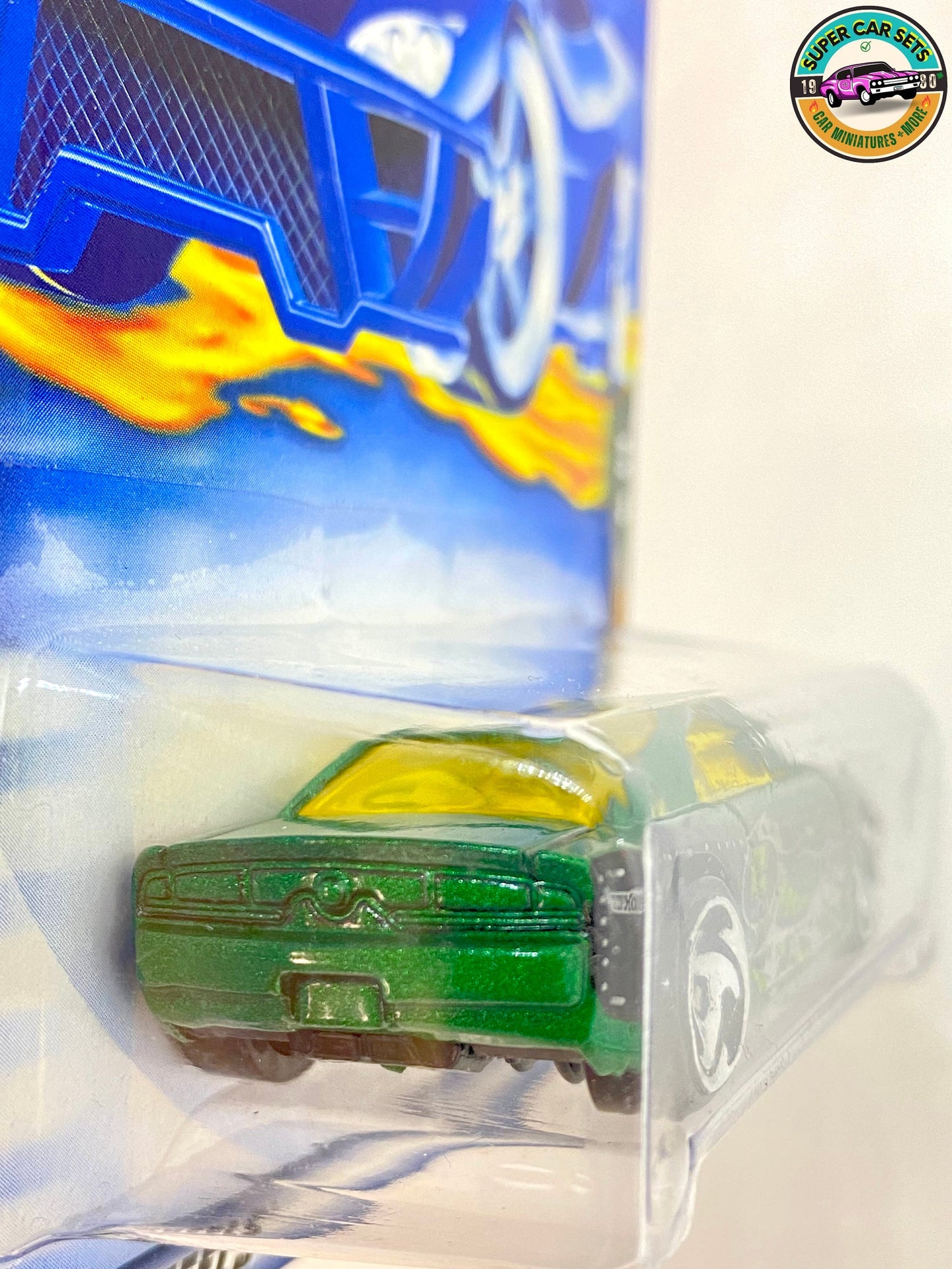 Hot Wheels - (VINTAGE) - Muscle Tone (1/4) (#061) (50096) (Année de lancement 2001)